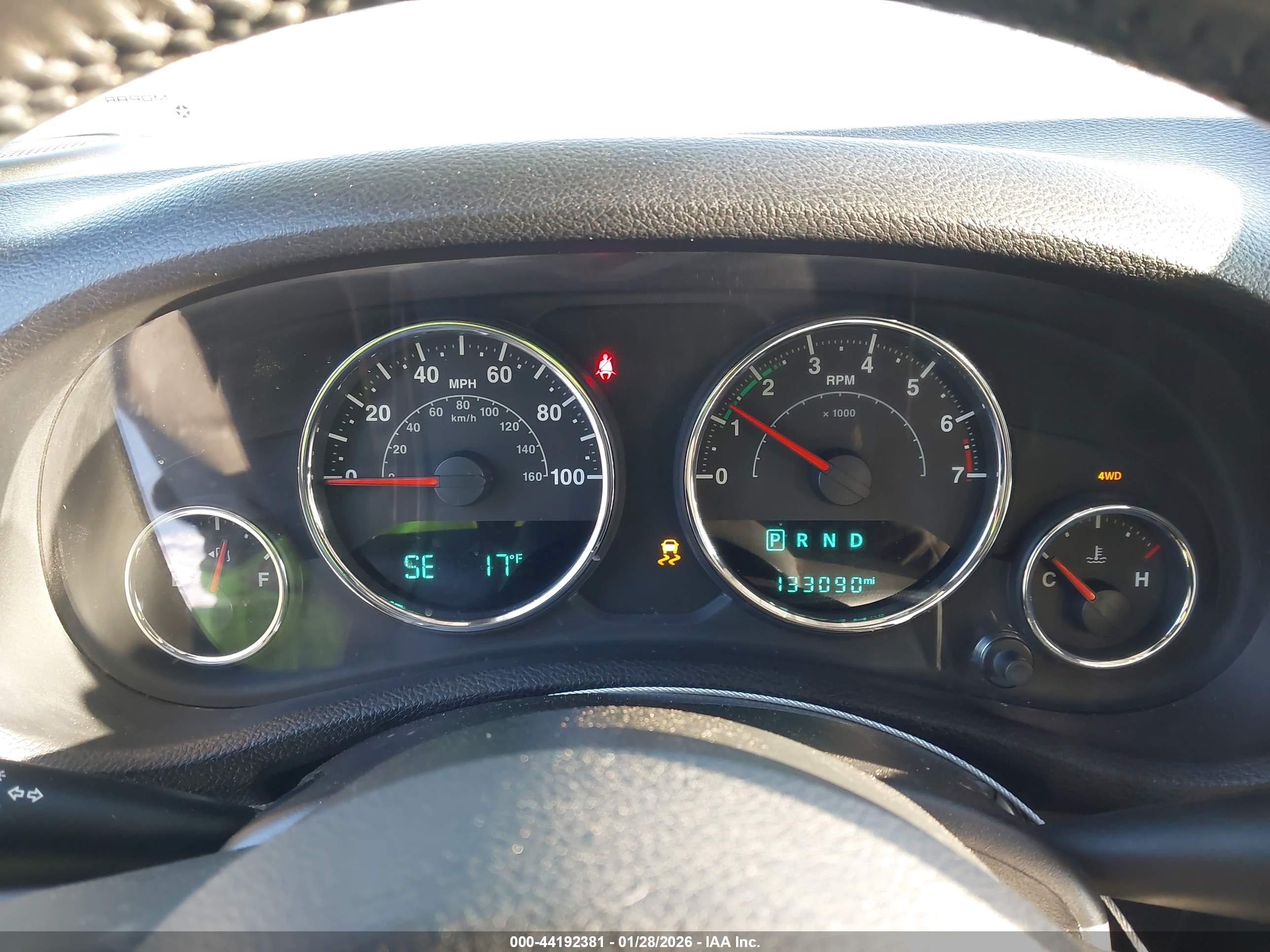 JEEP WRANGLER image 7