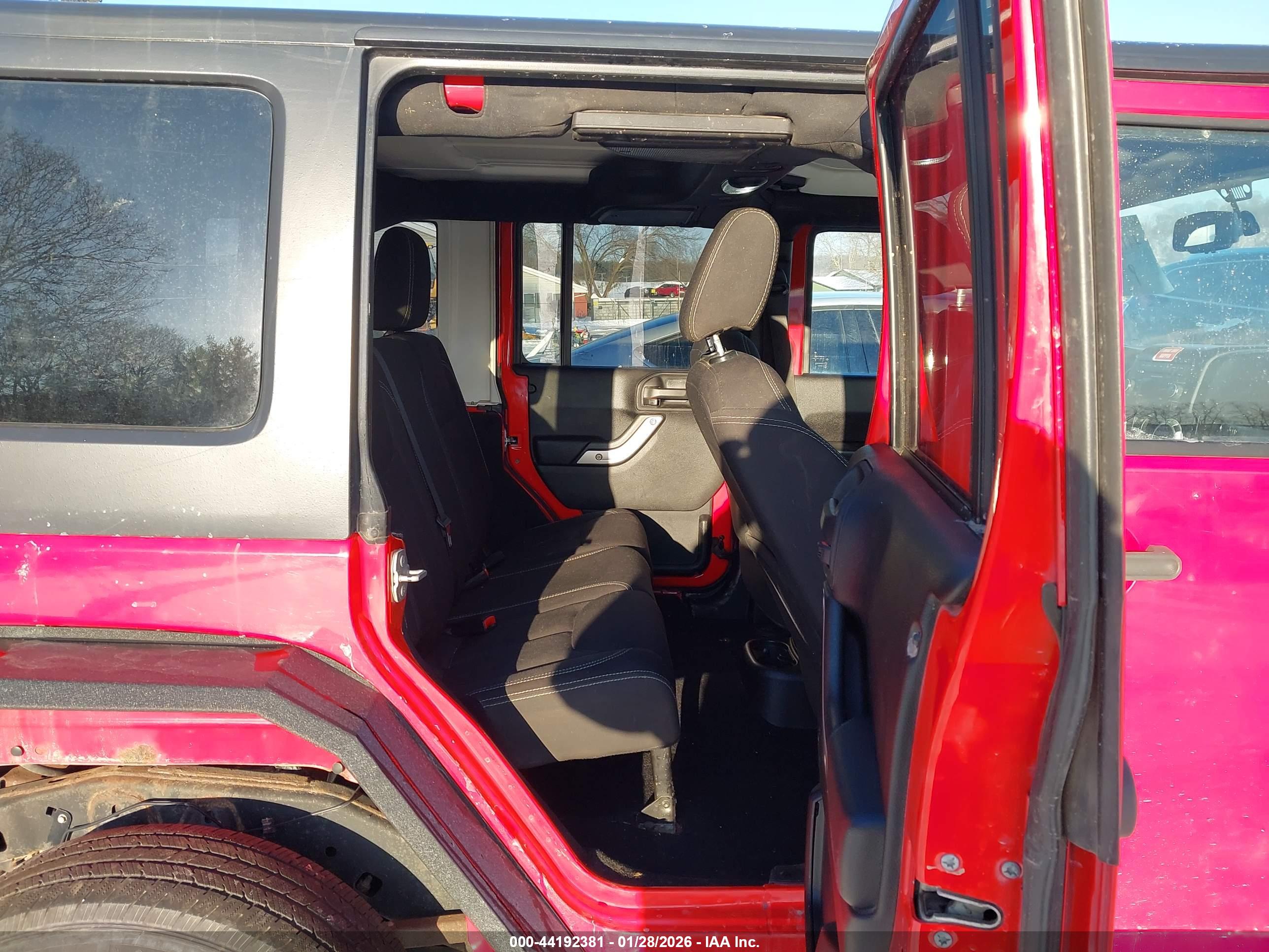 JEEP WRANGLER image 8