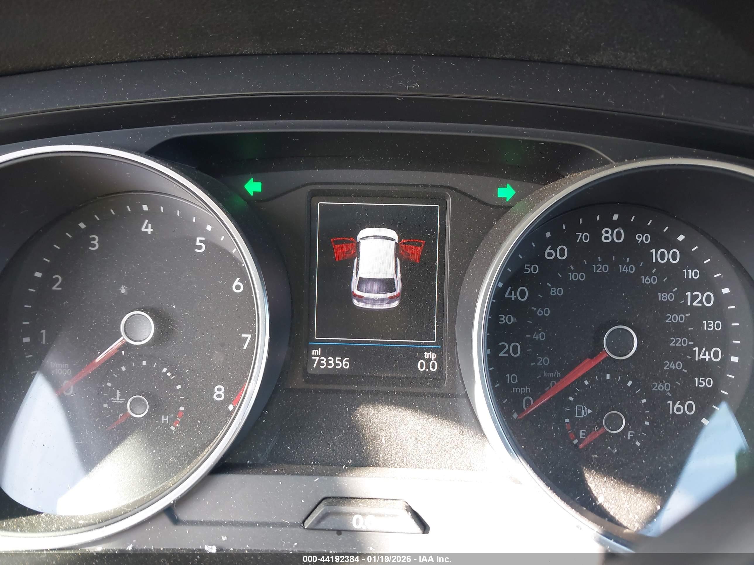 VOLKSWAGEN TIGUAN image 7