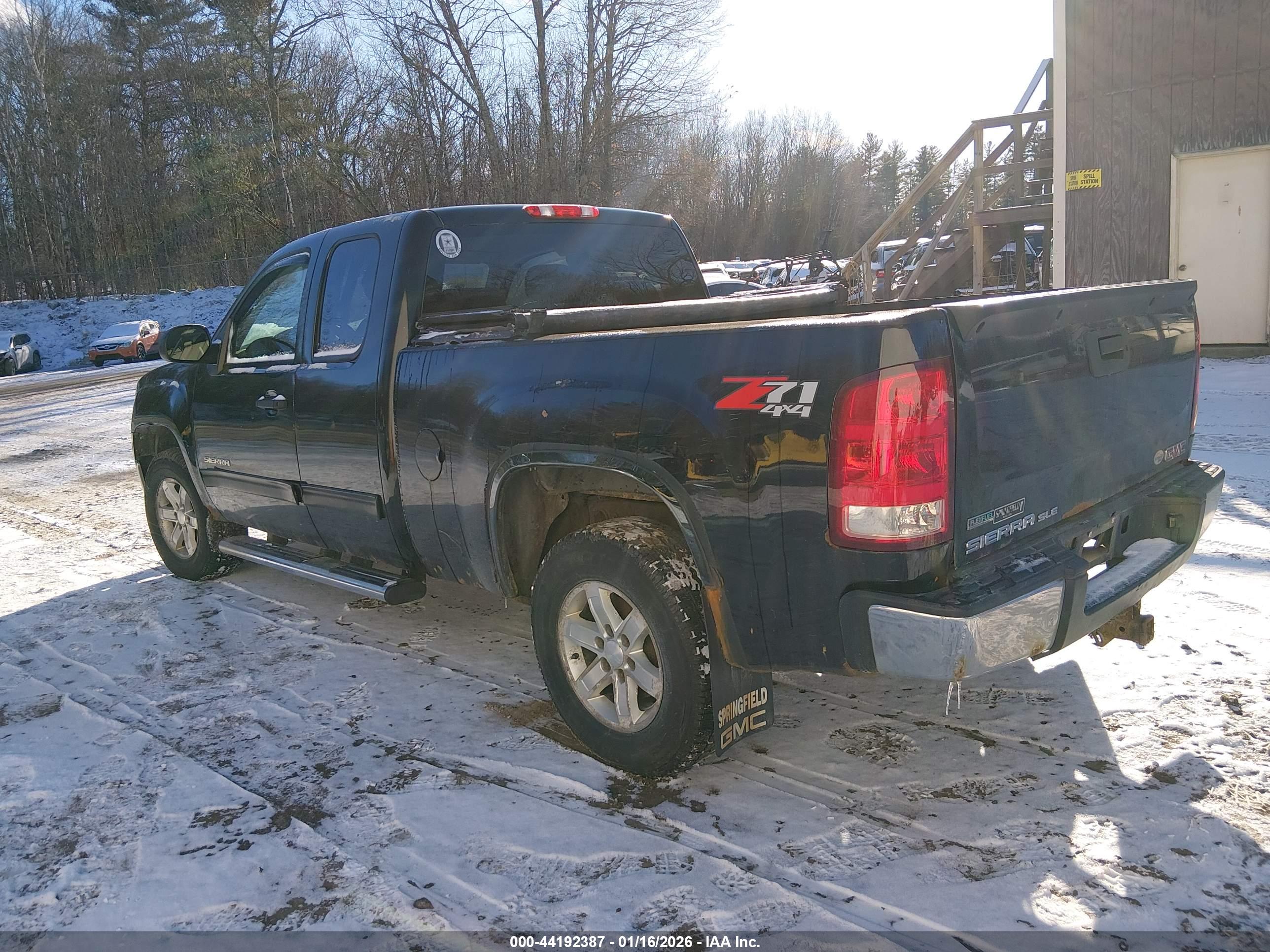 GMC SIERRA image 3