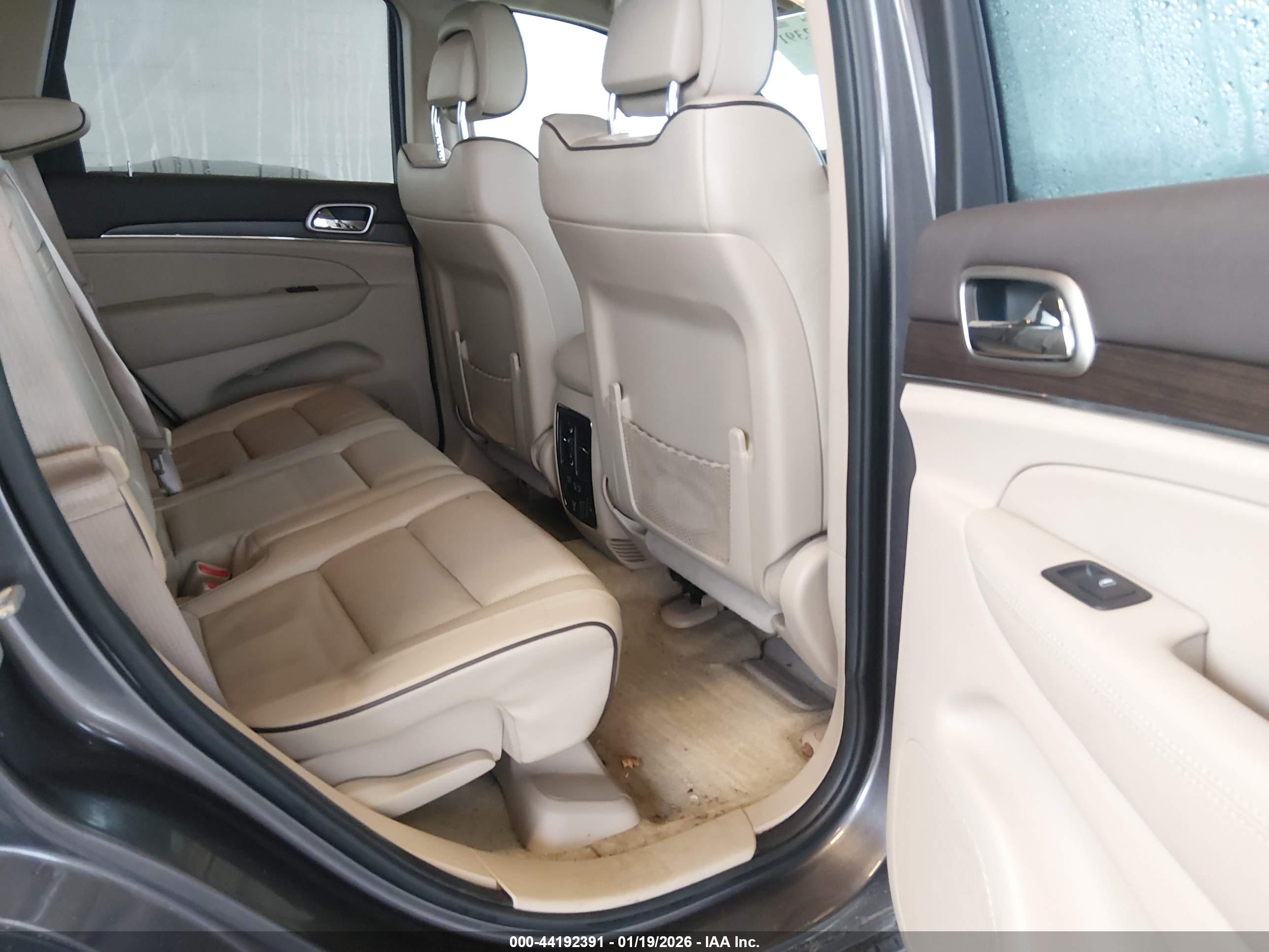 JEEP GRAND image 8
