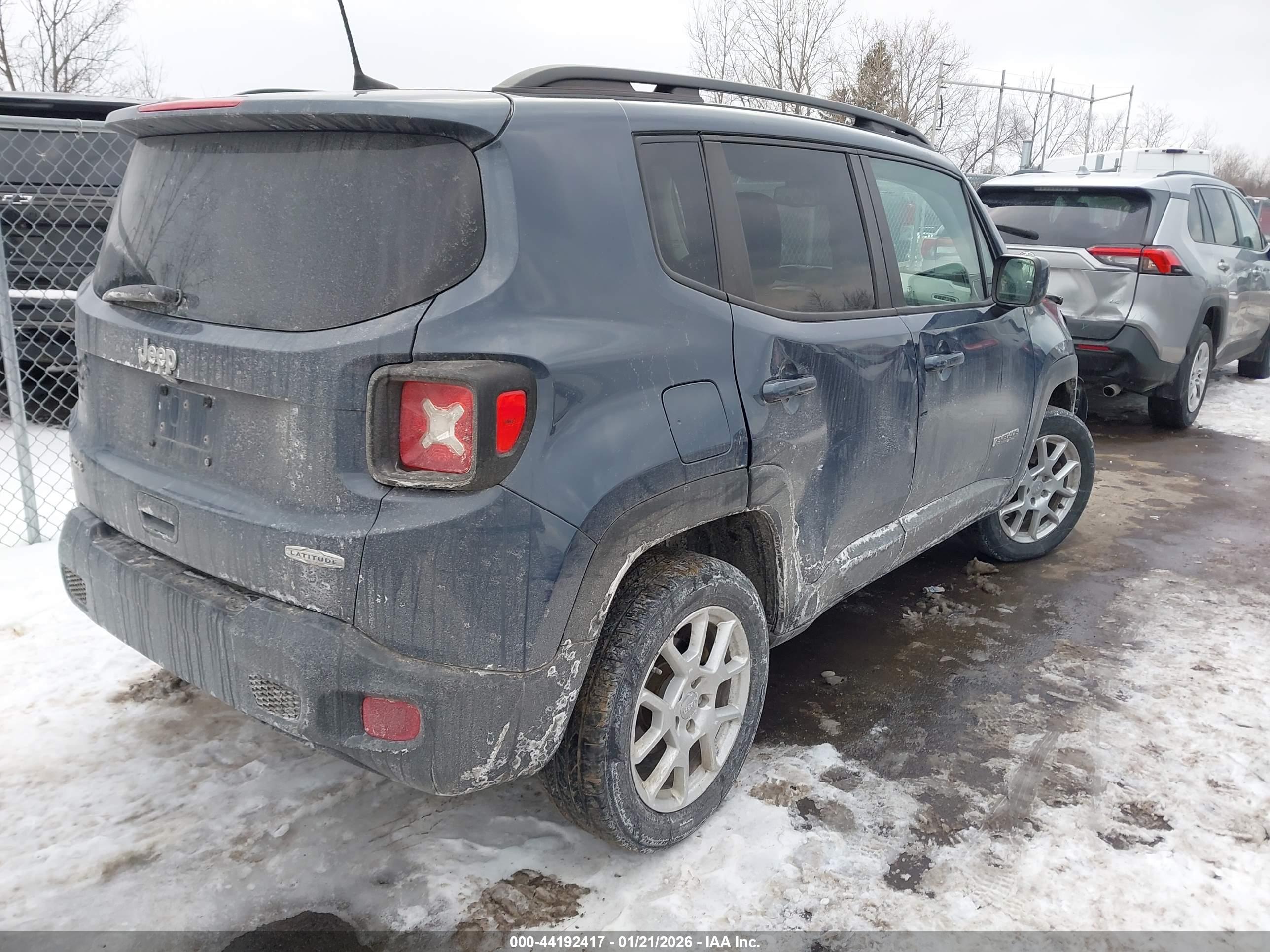 JEEP RENEGADE image 4
