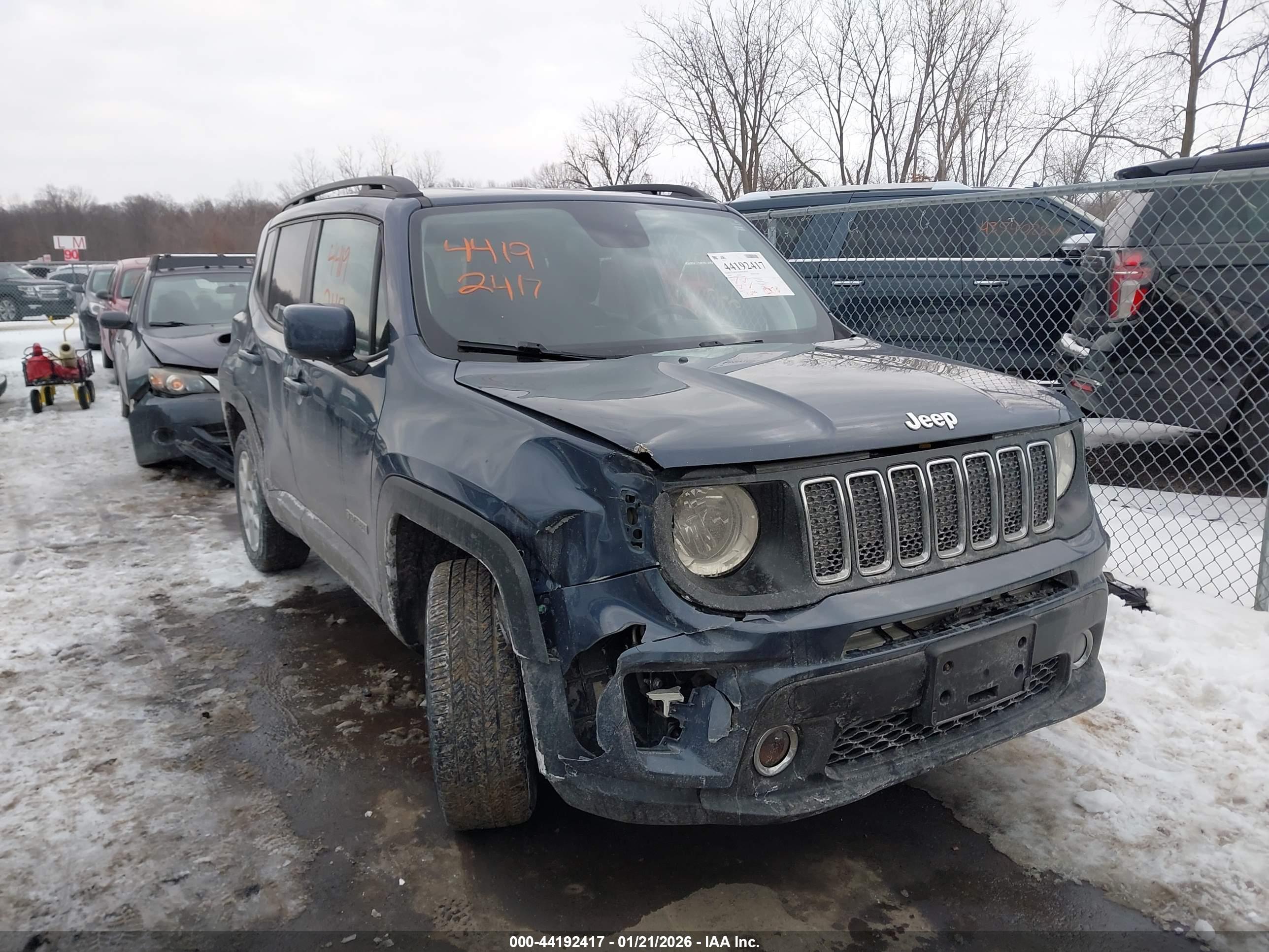 JEEP RENEGADE image 6