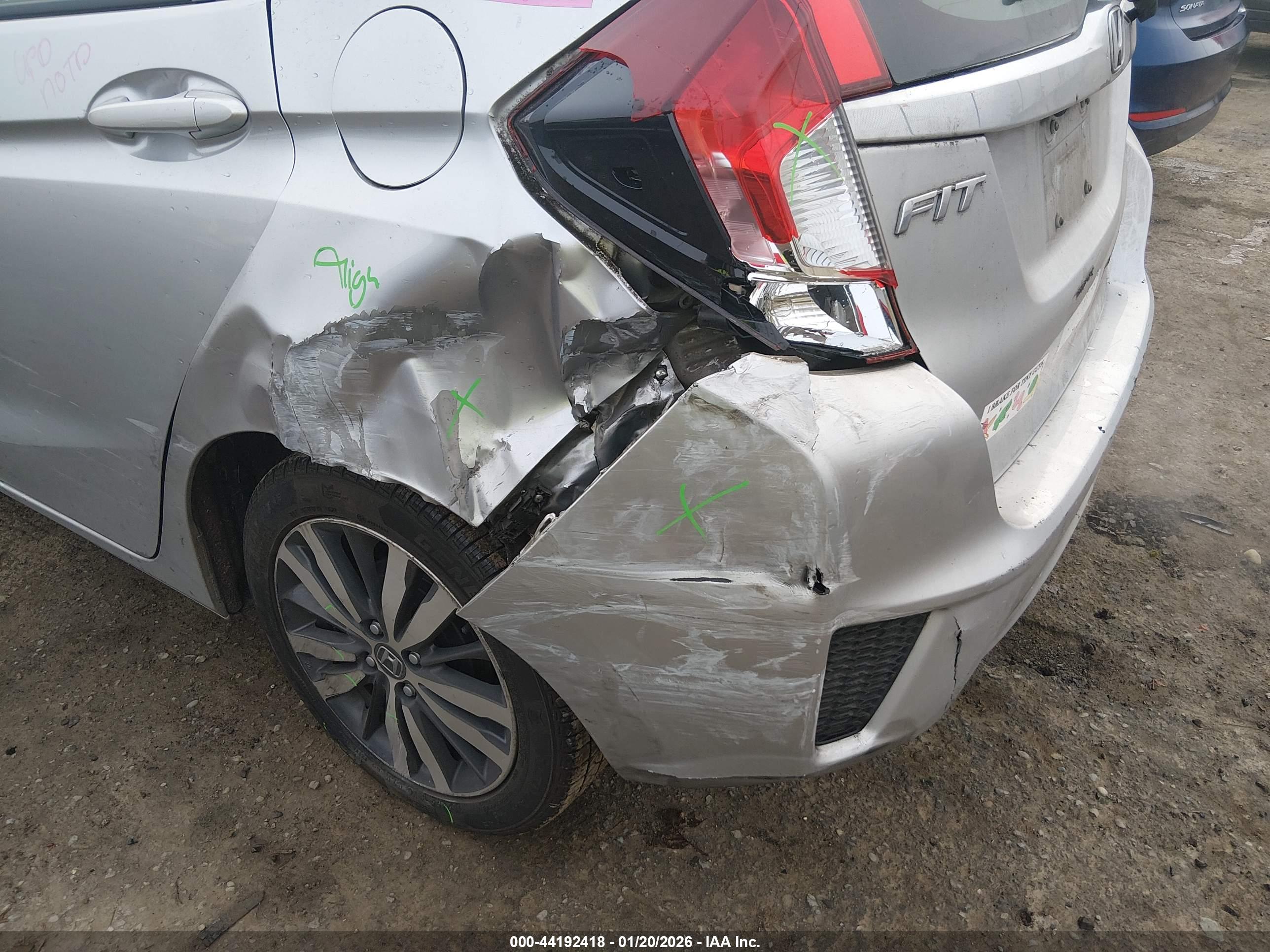 HONDA FIT image 6