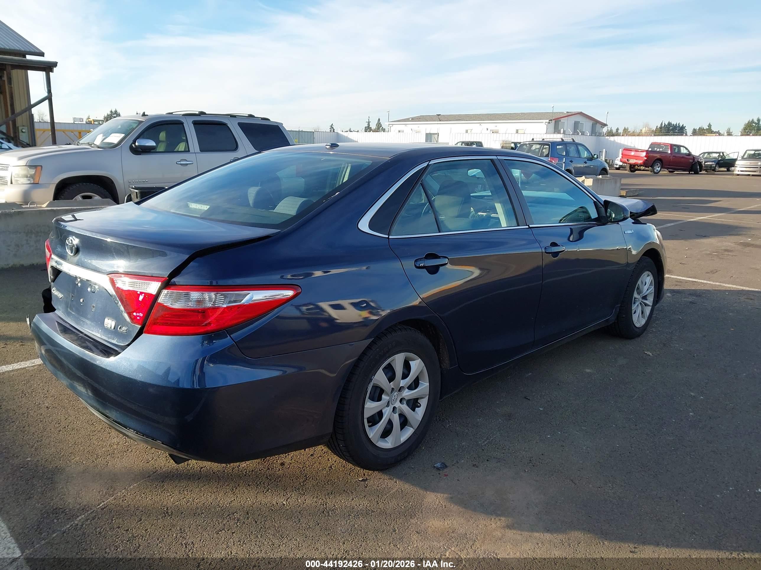TOYOTA CAMRY image 4