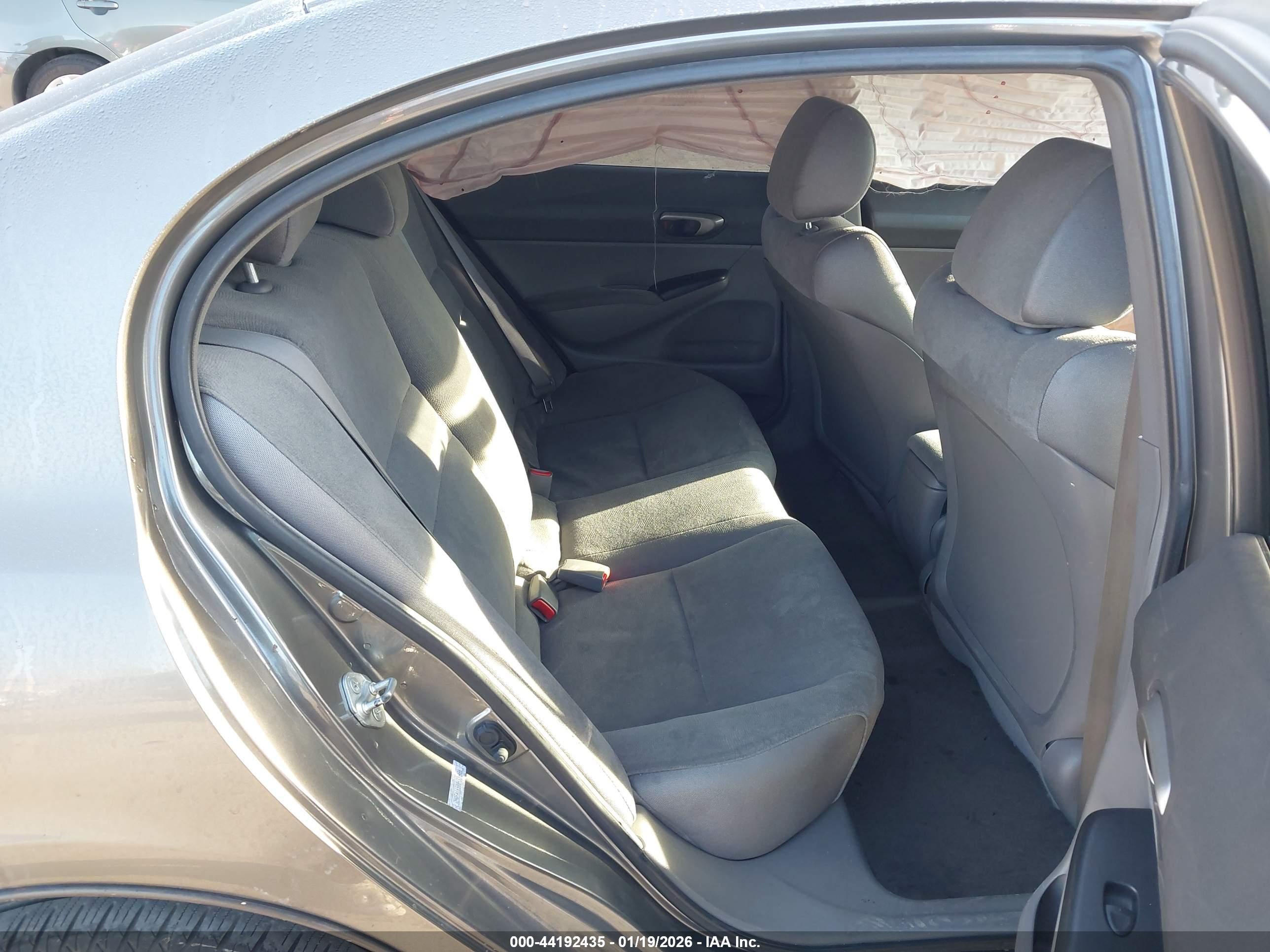HONDA CIVIC image 8