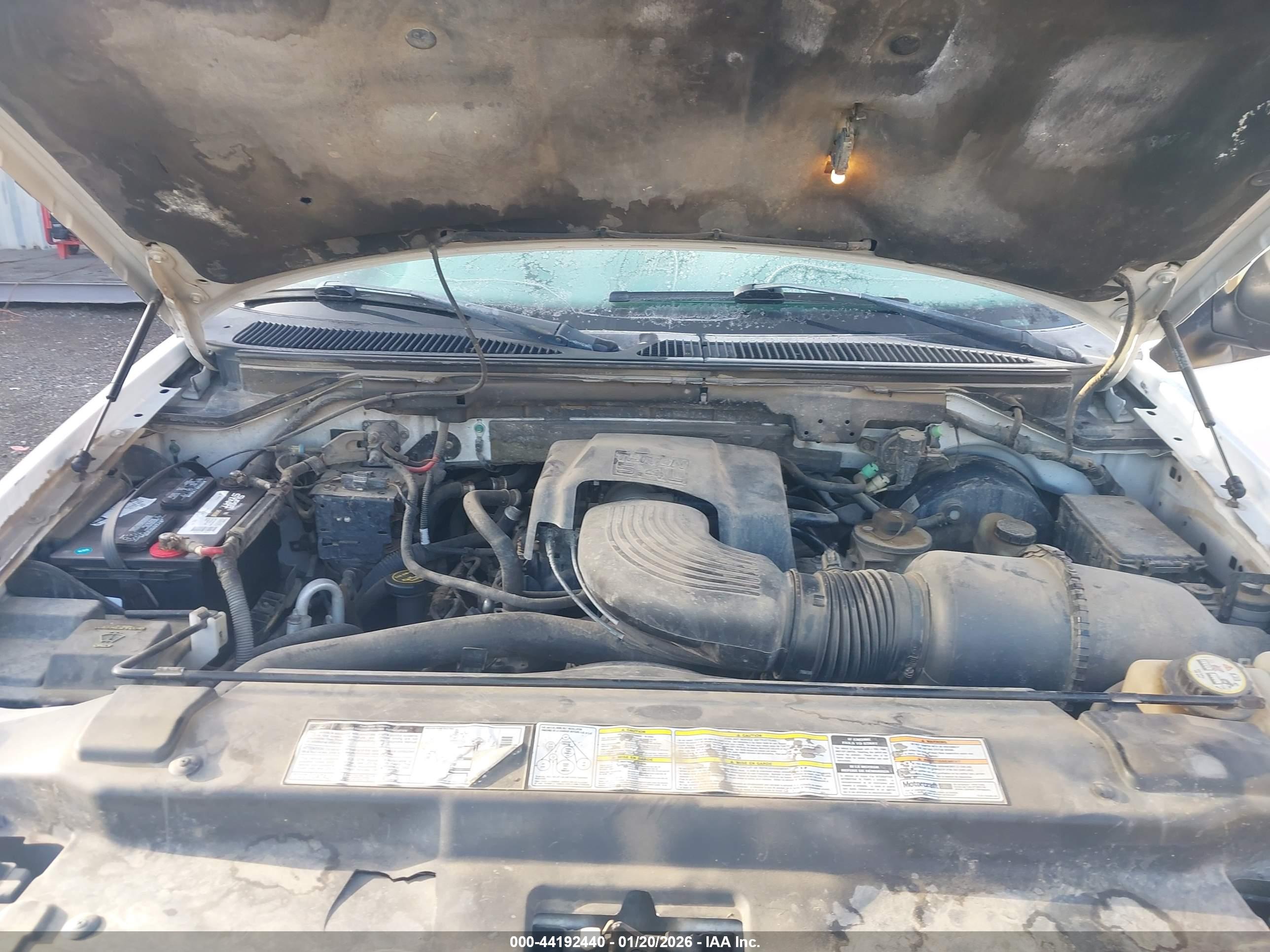 FORD EXPEDITION image 10