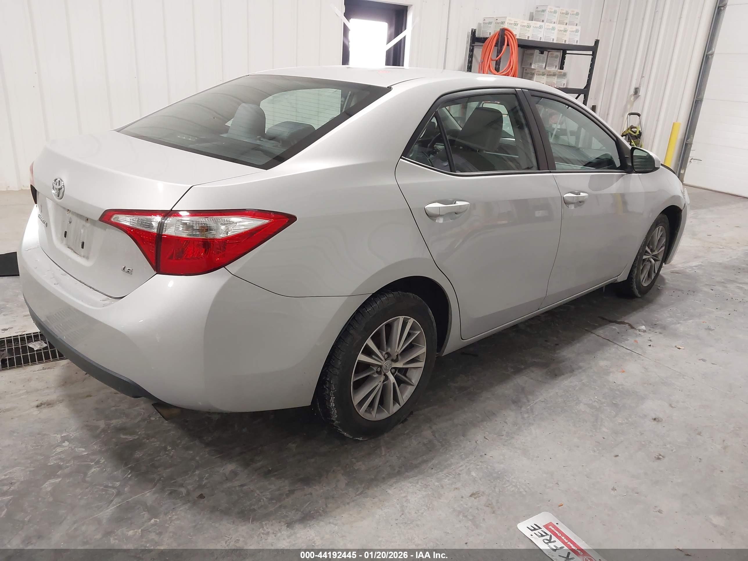 TOYOTA COROLLA image 4