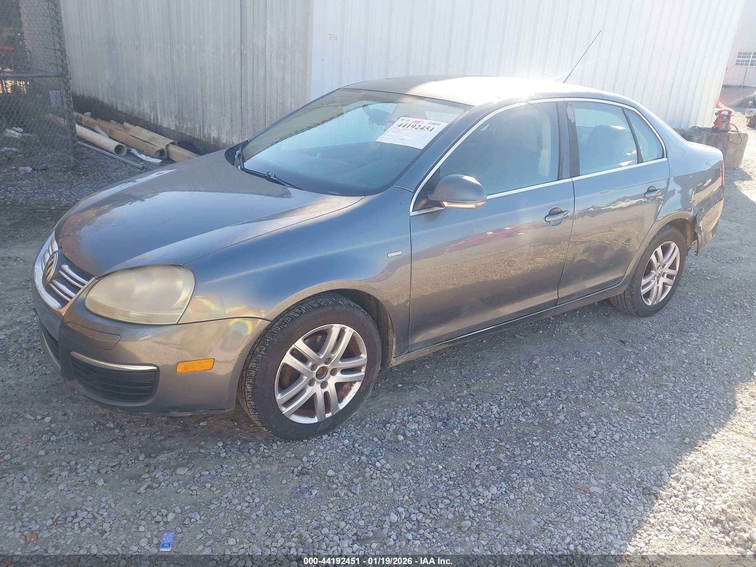 VOLKSWAGEN JETTA image 2