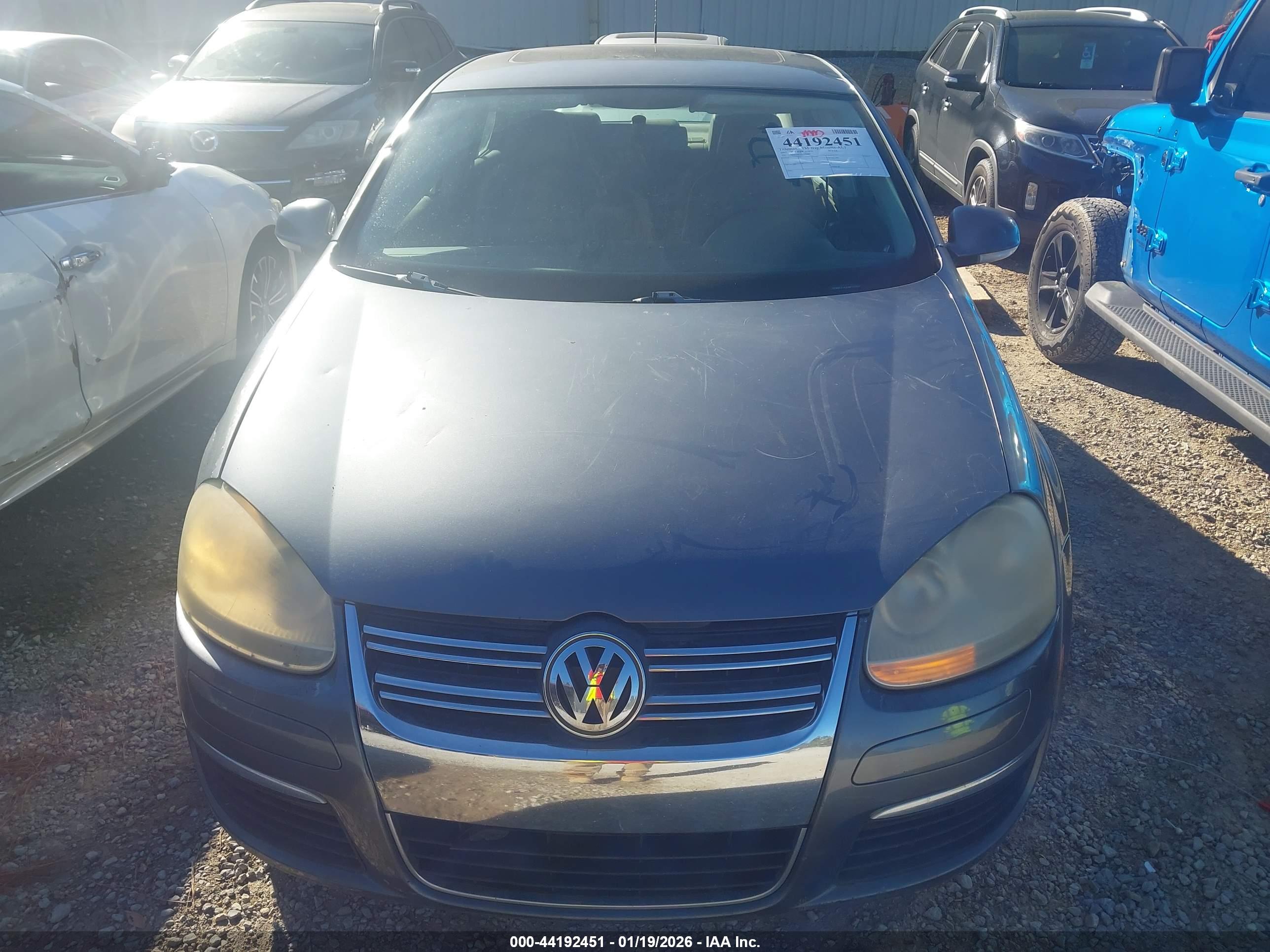 VOLKSWAGEN JETTA image 6