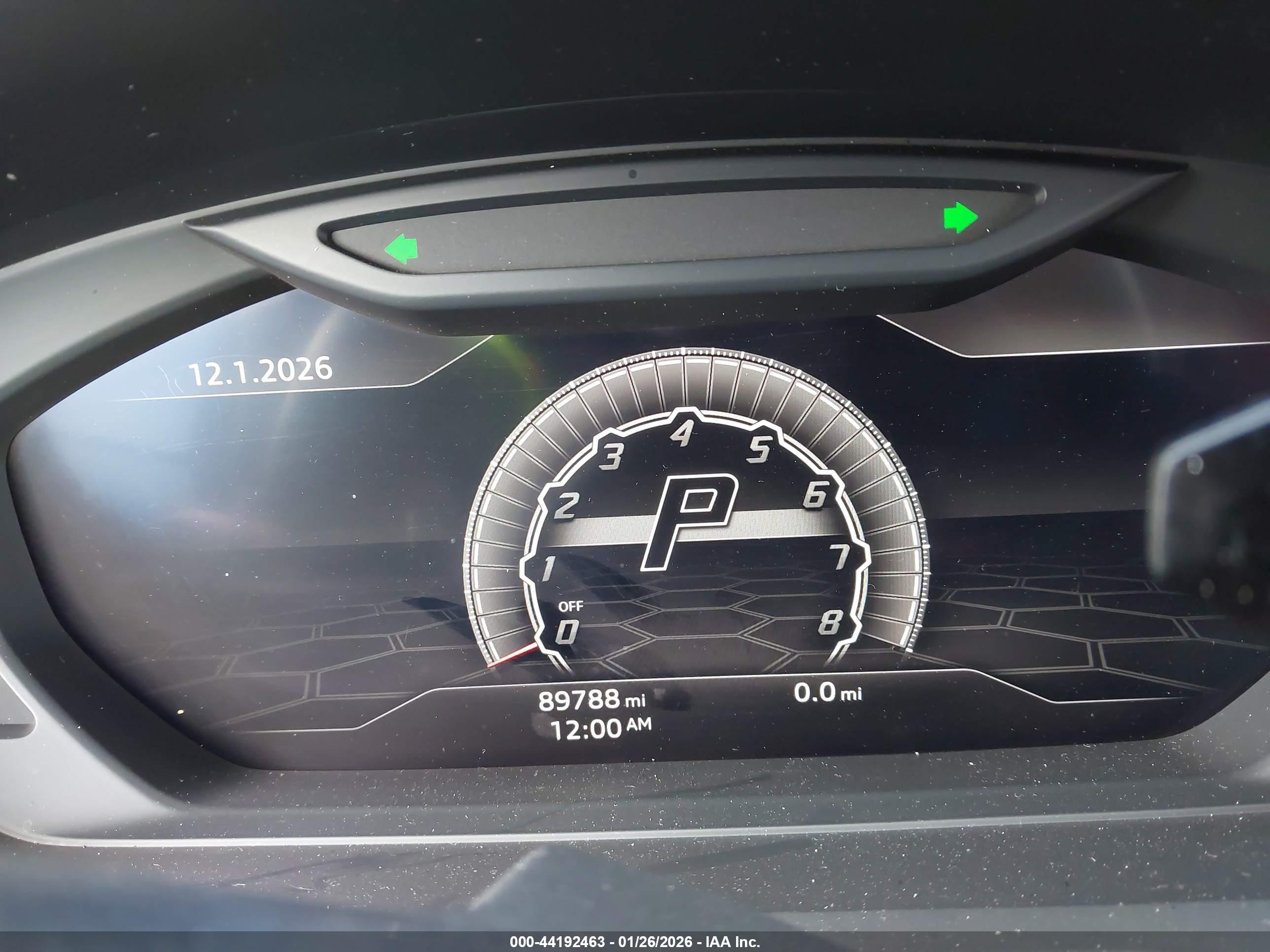 LAMBORGHINI URUS image 7