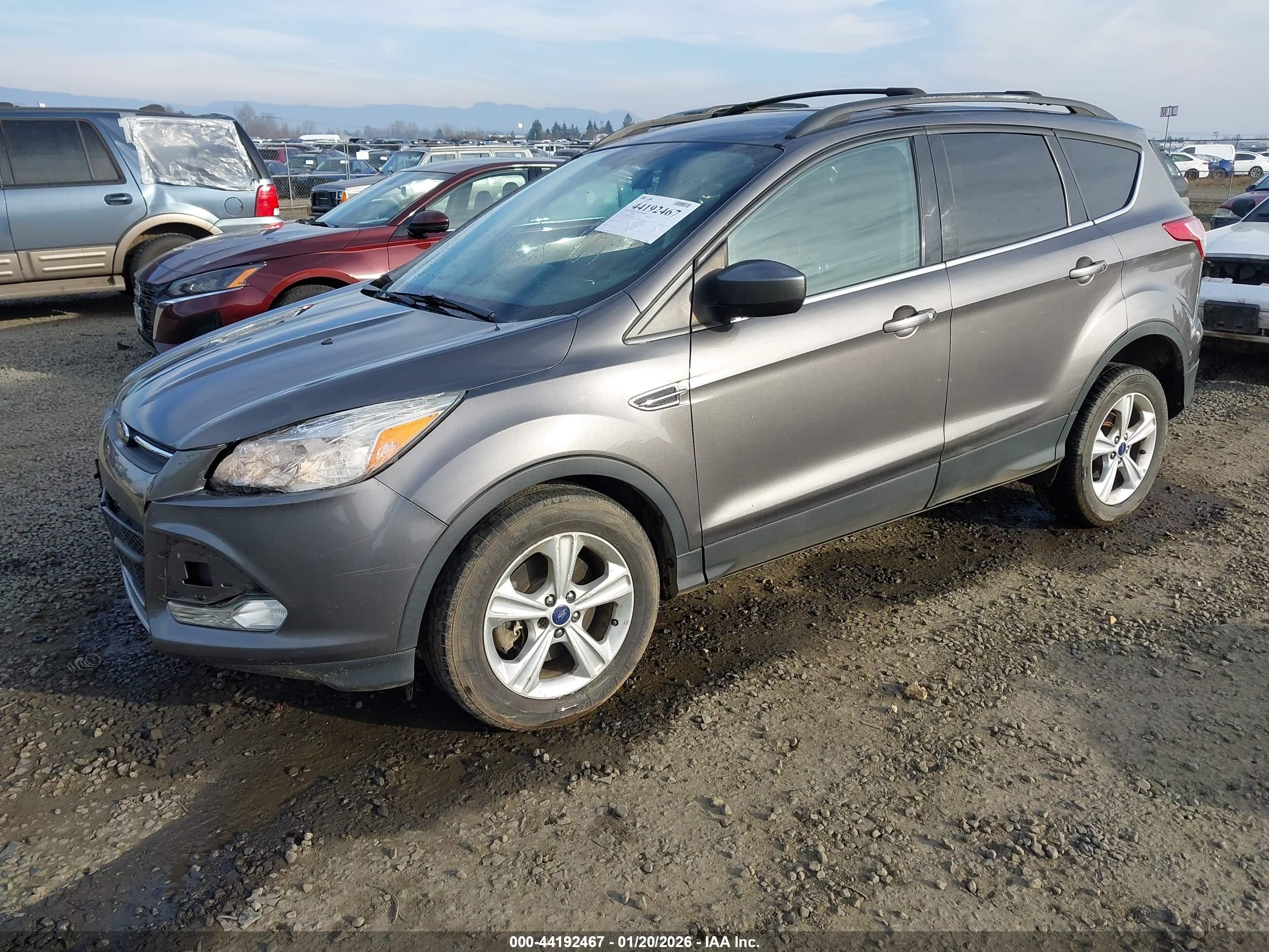 FORD ESCAPE image 2