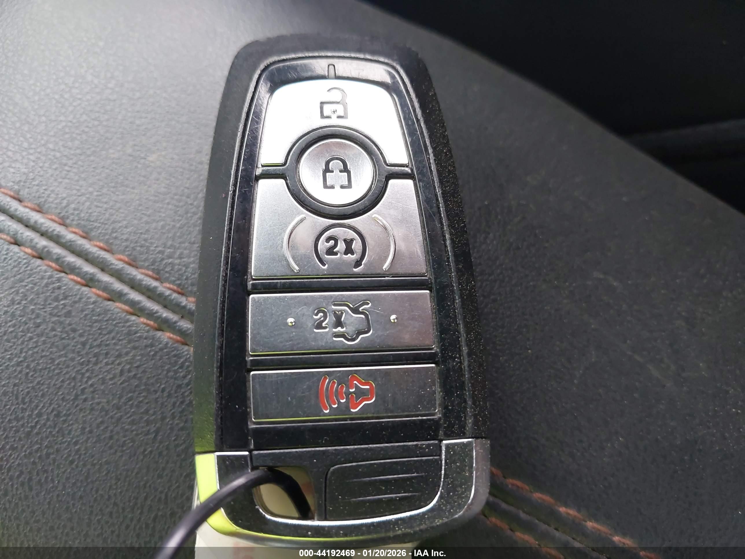 FORD MUSTANG image 11