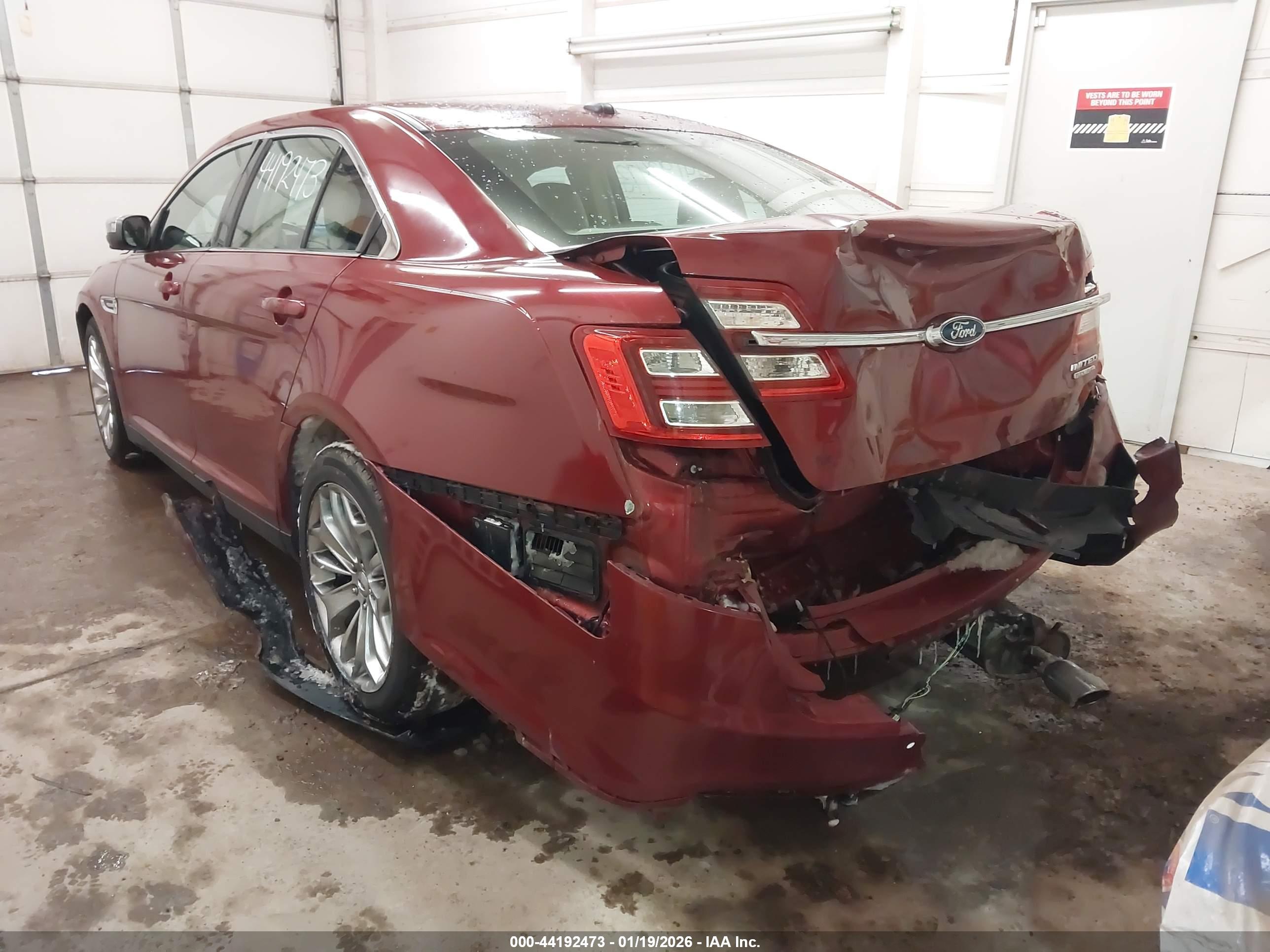 FORD TAURUS image 3