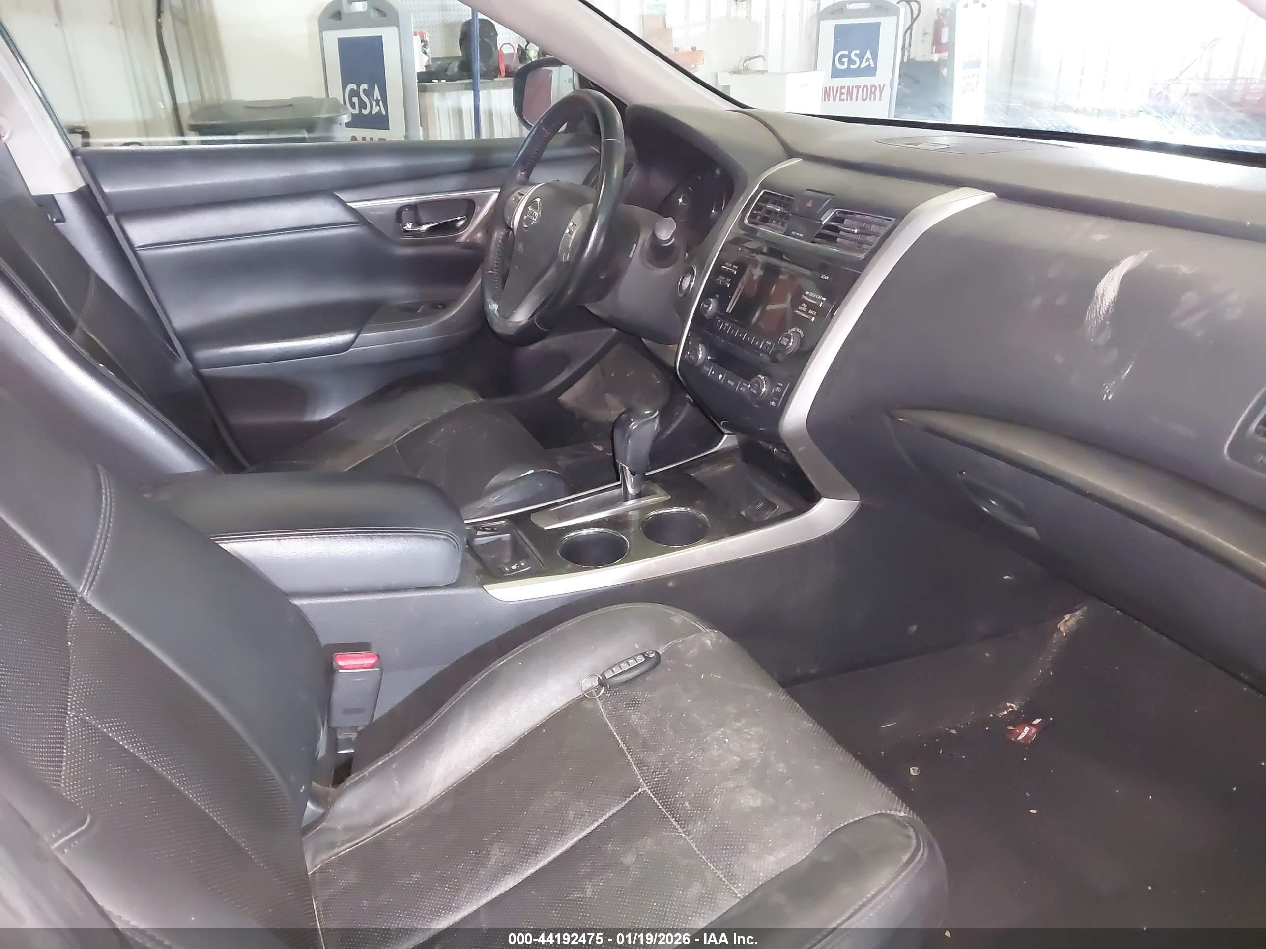 NISSAN ALTIMA image 5