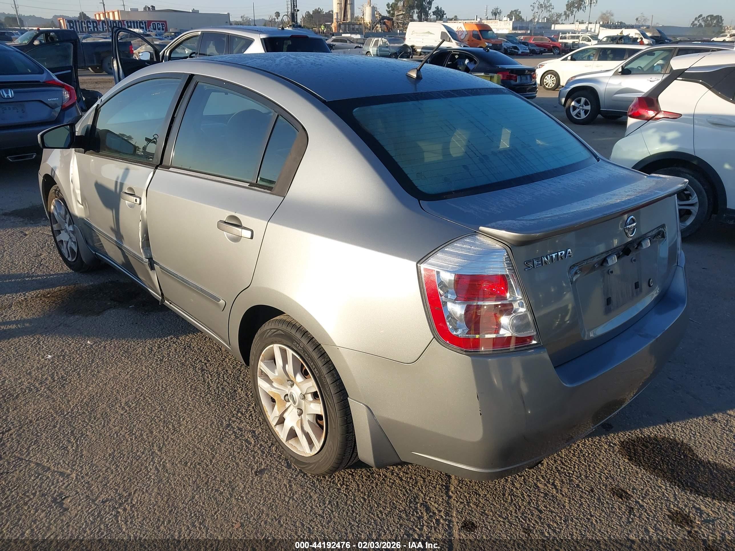 NISSAN SENTRA image 3