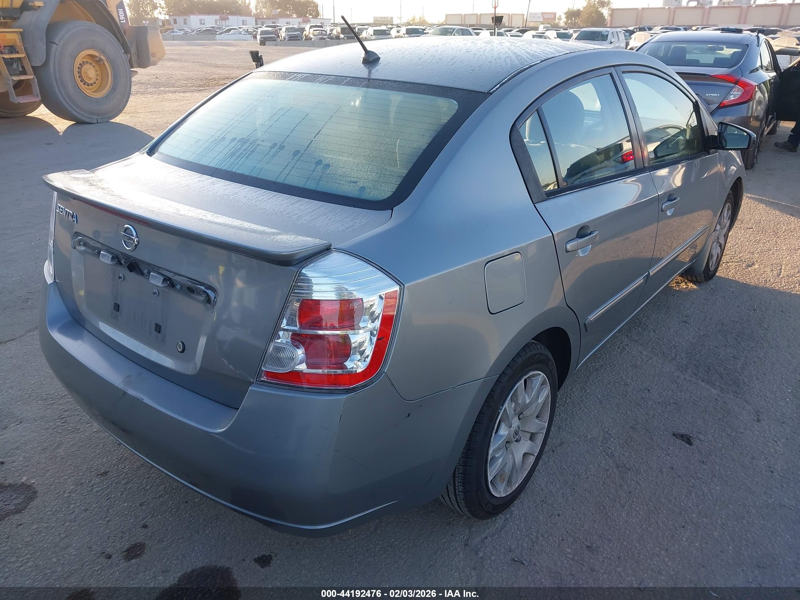 NISSAN SENTRA image 4