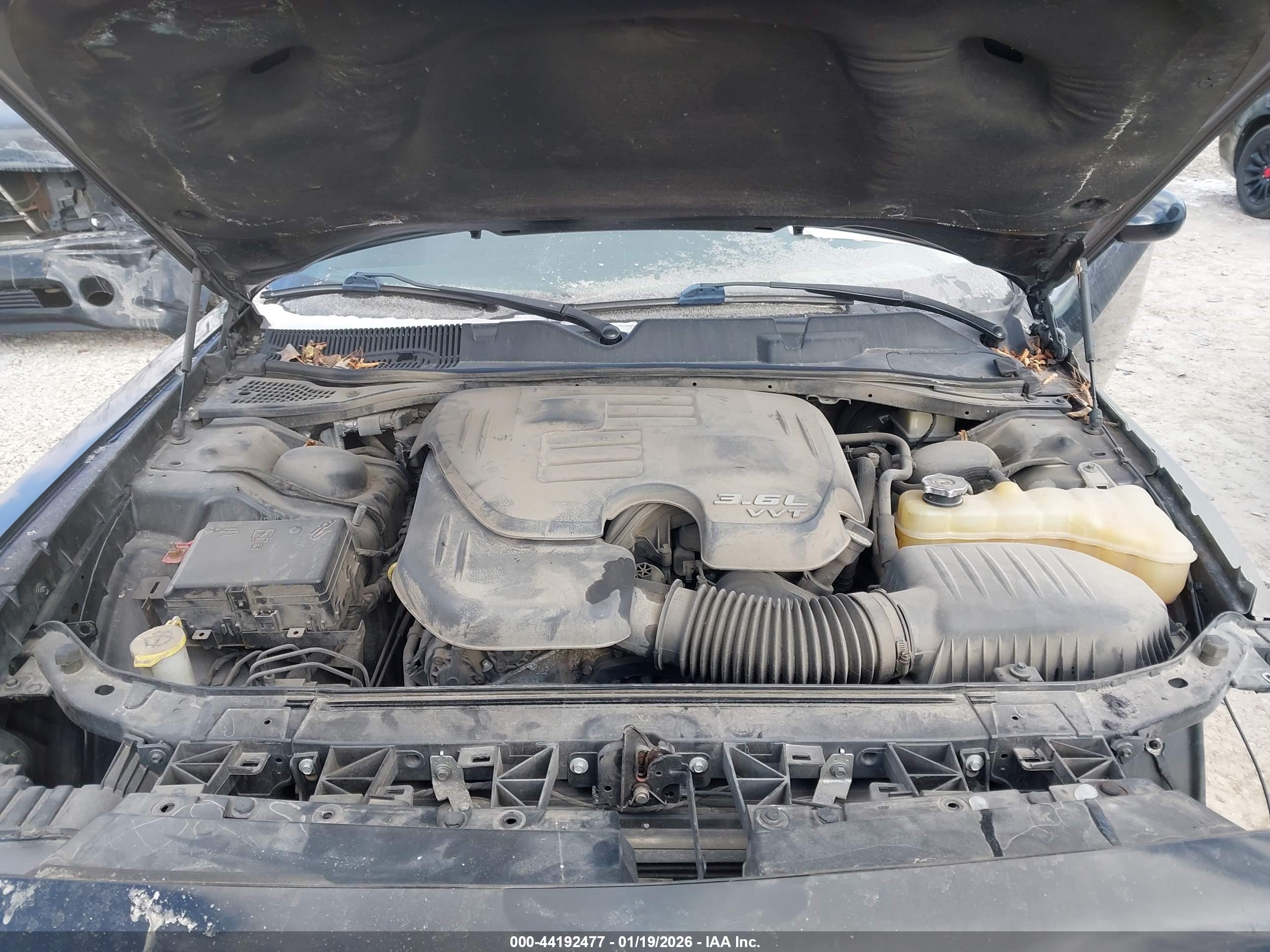 DODGE CHALLENGER image 10