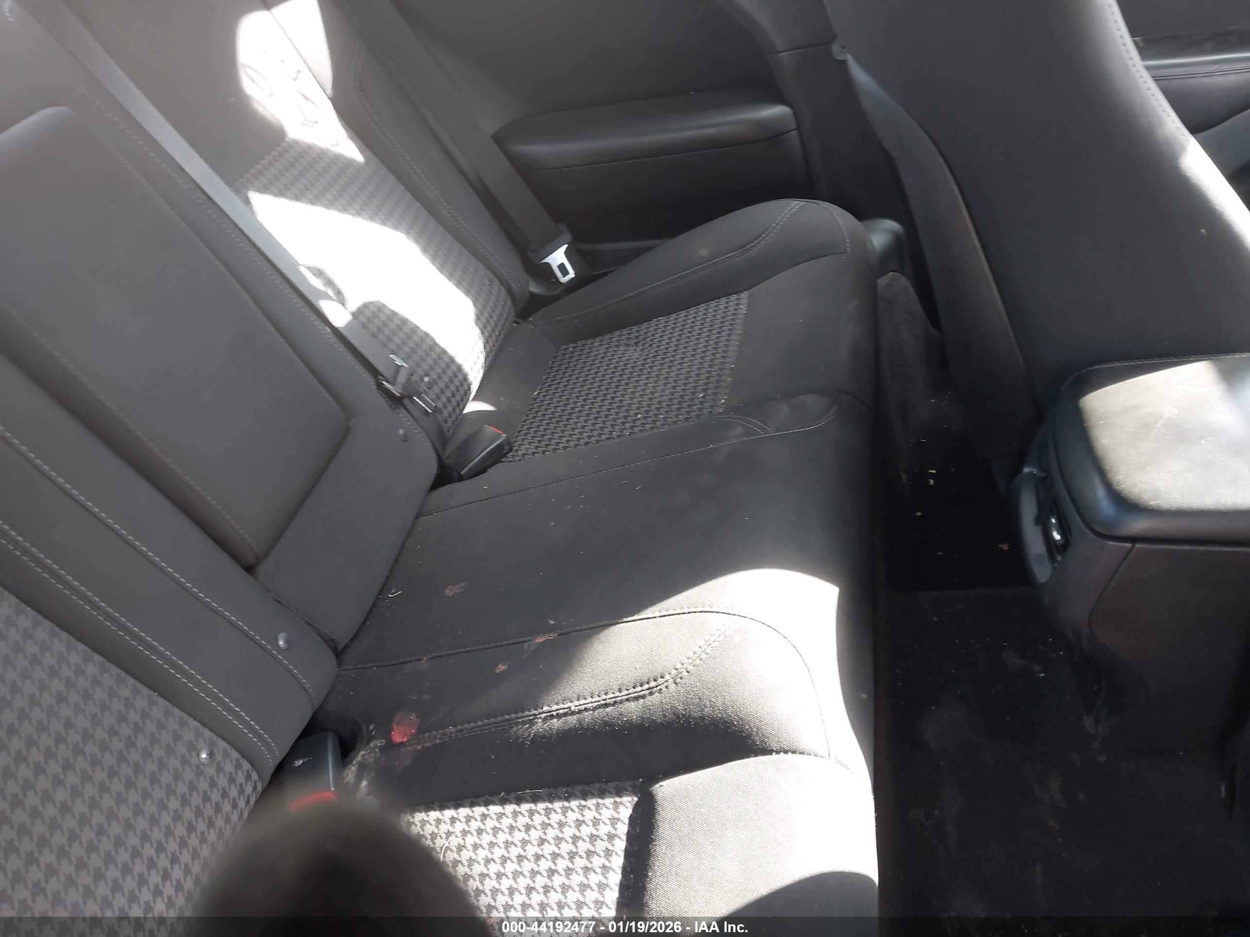 DODGE CHALLENGER image 8