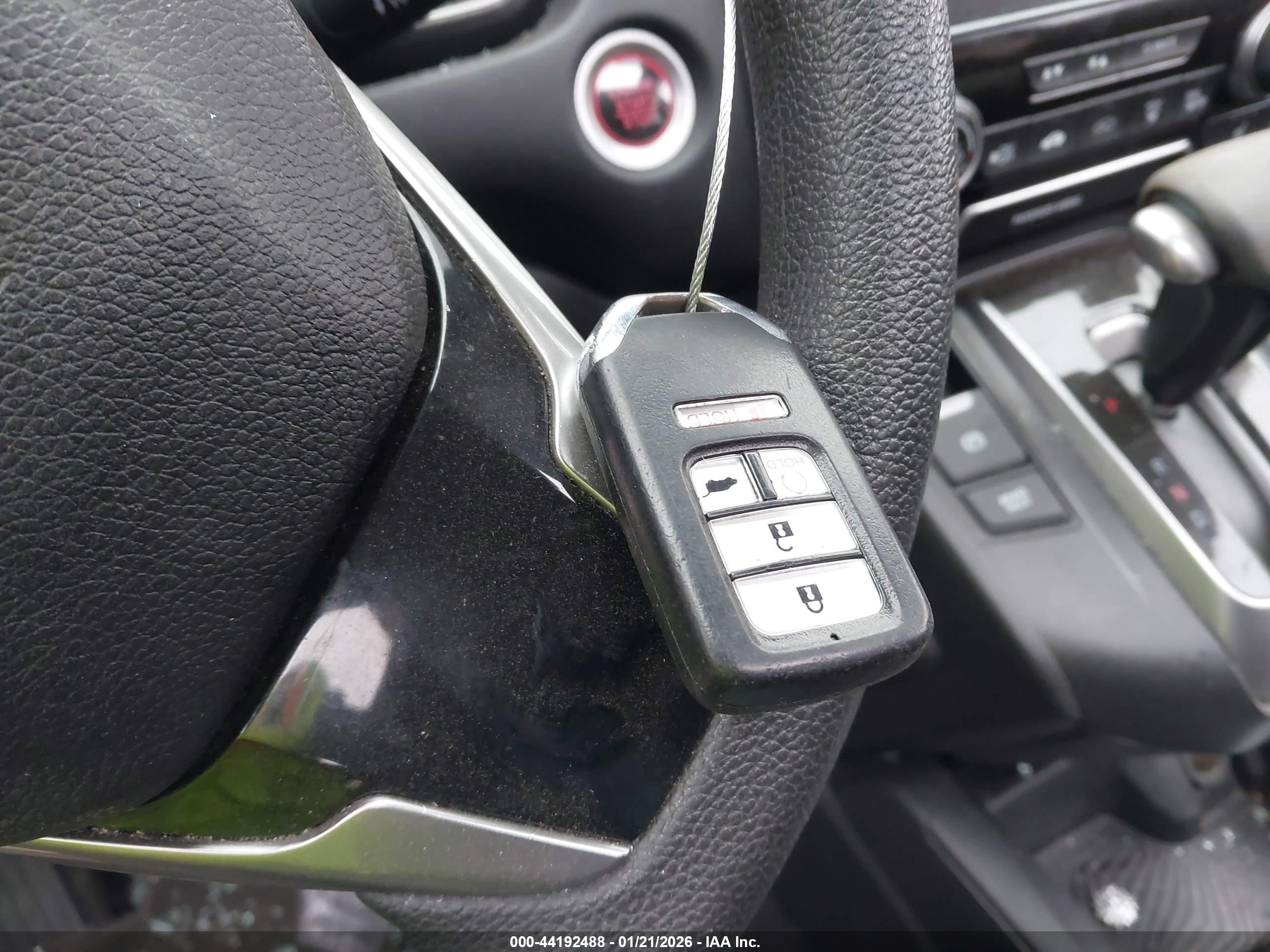 HONDA CR-V image 11
