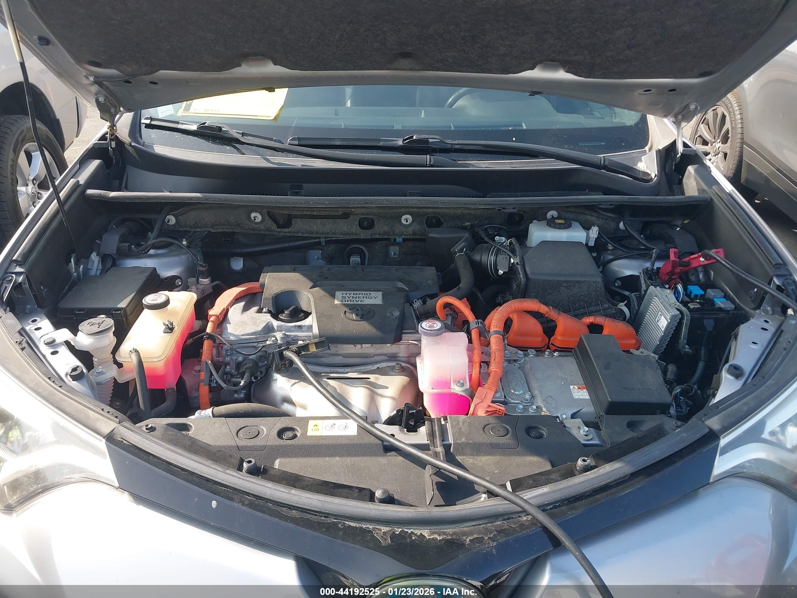 TOYOTA RAV4 image 10