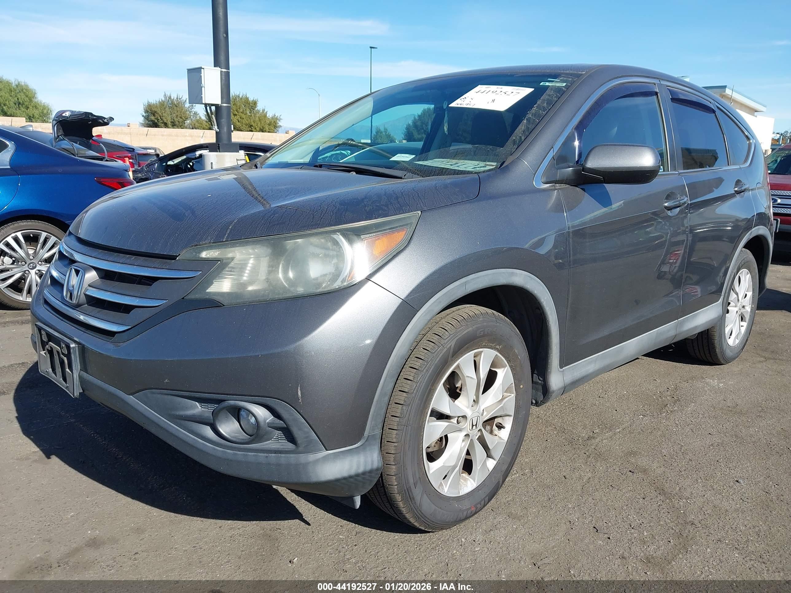 HONDA CR-V image 2