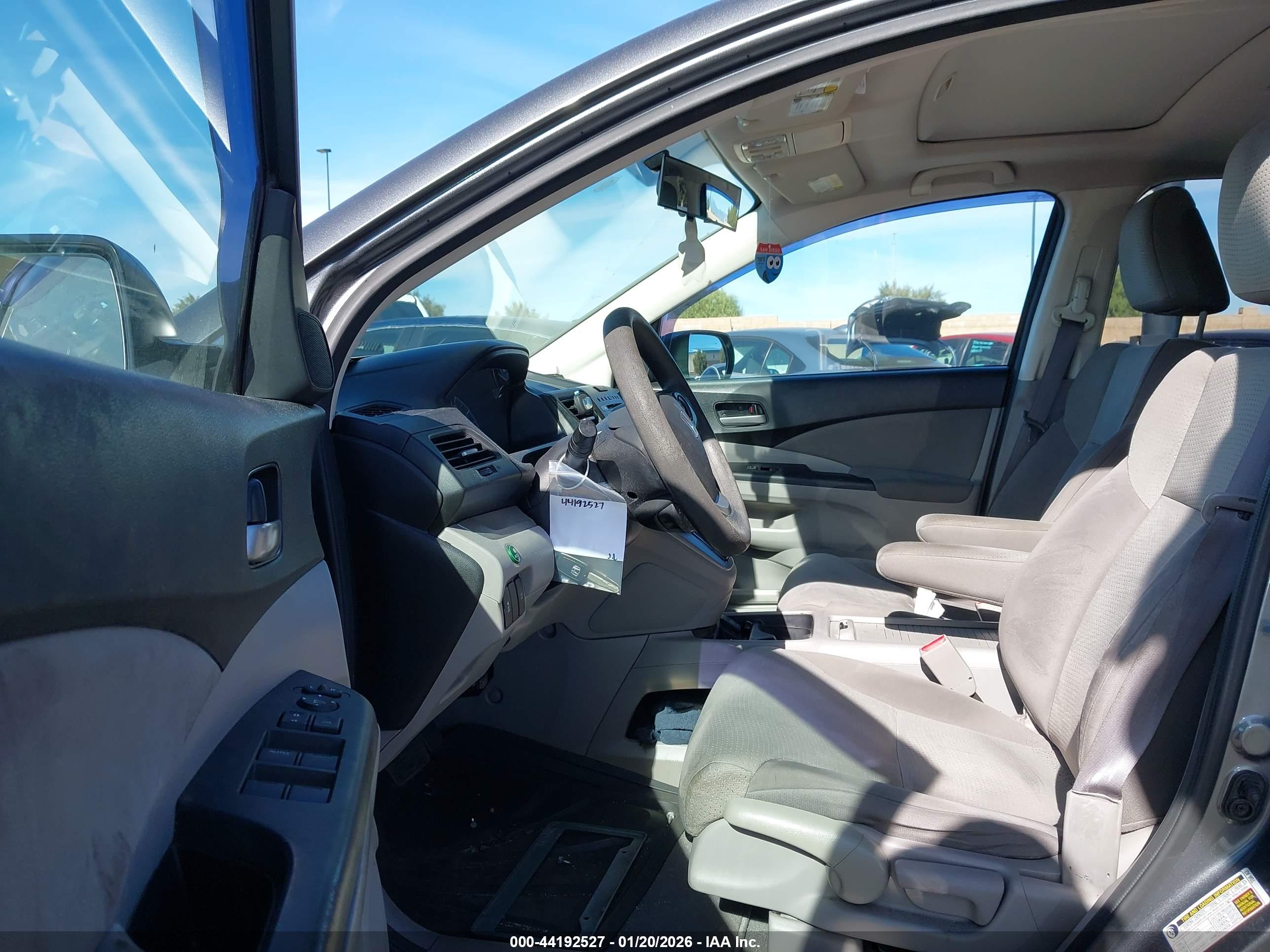 HONDA CR-V image 5