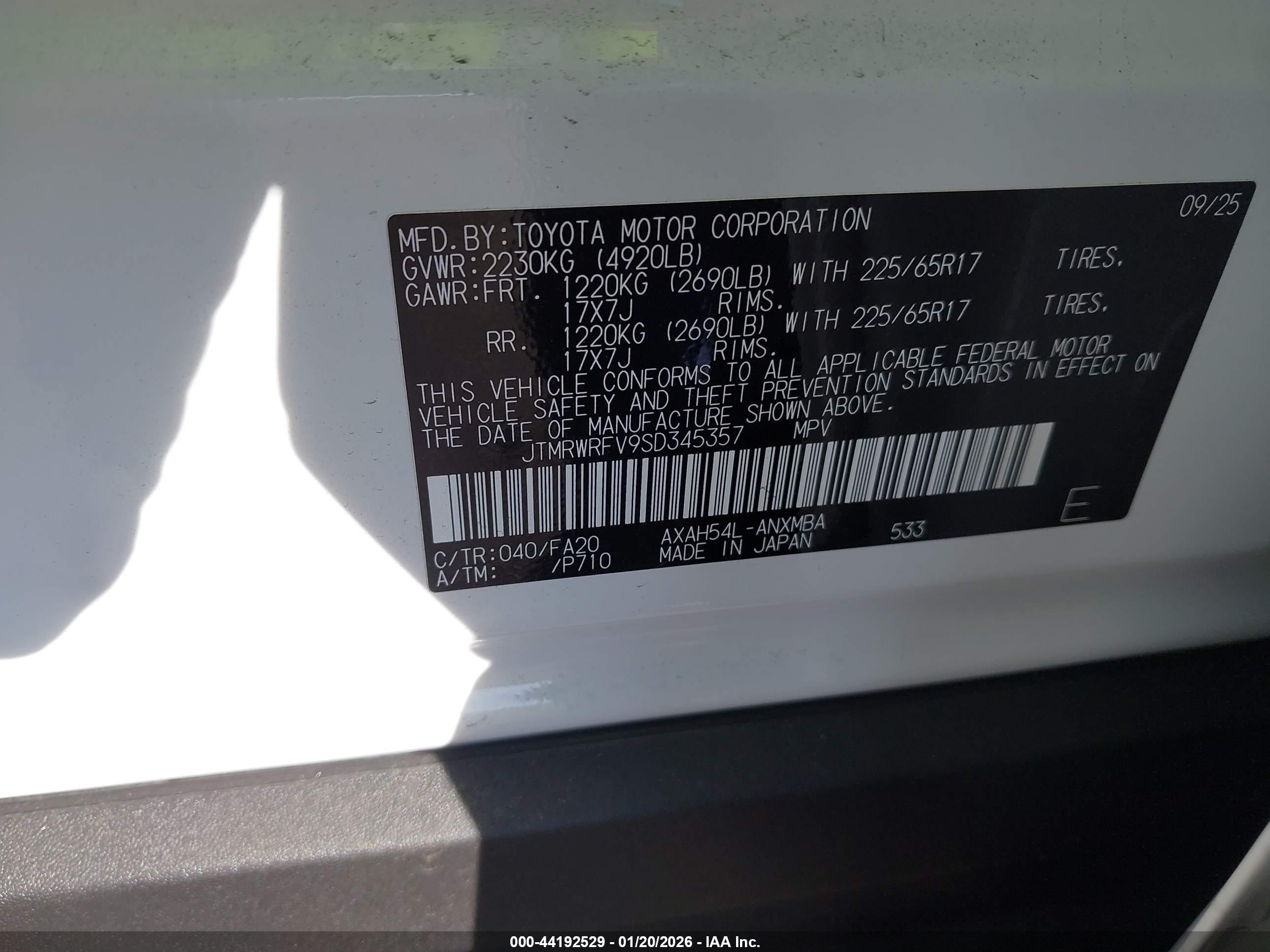 TOYOTA RAV4 image 9