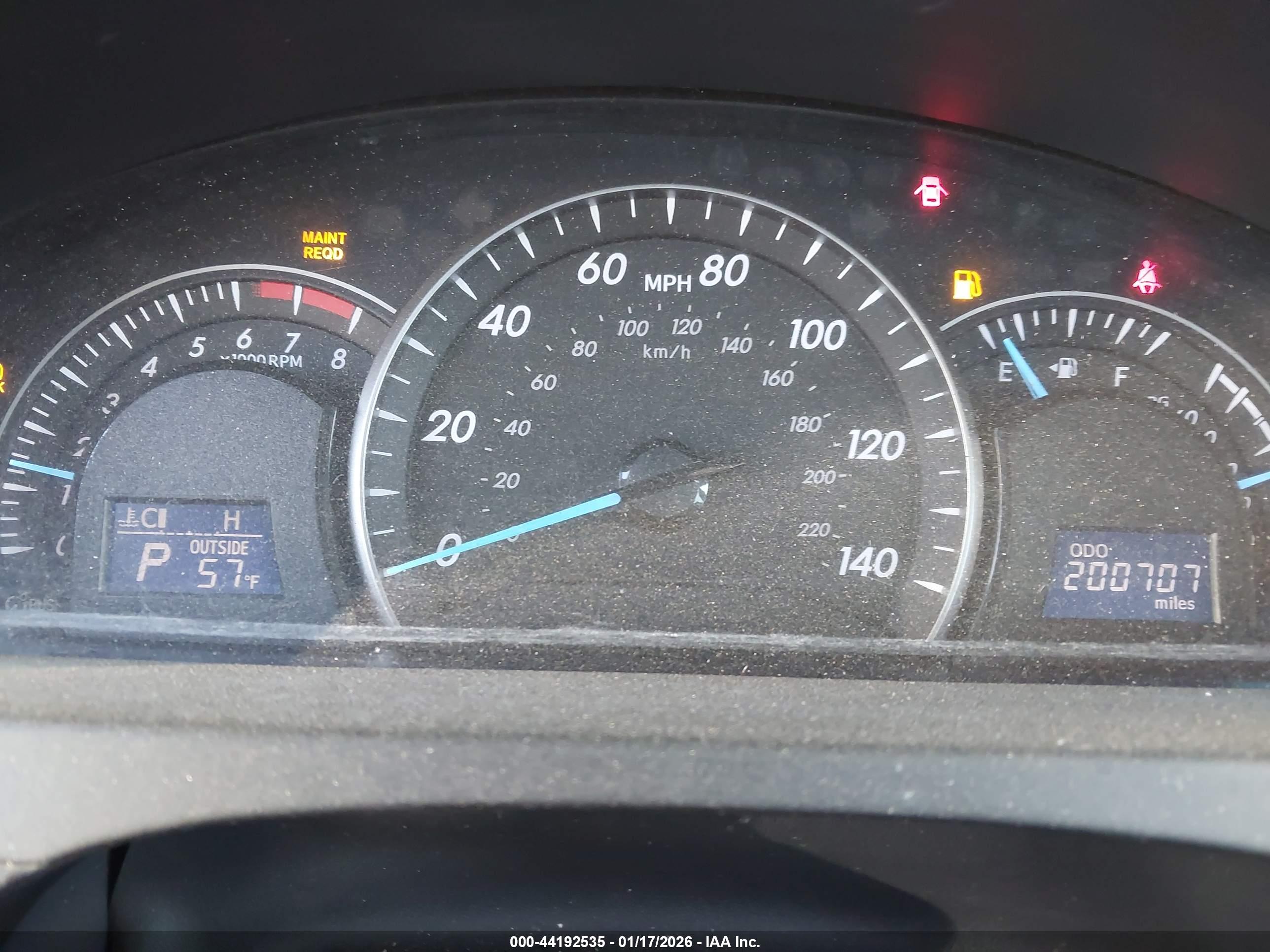 TOYOTA CAMRY image 7