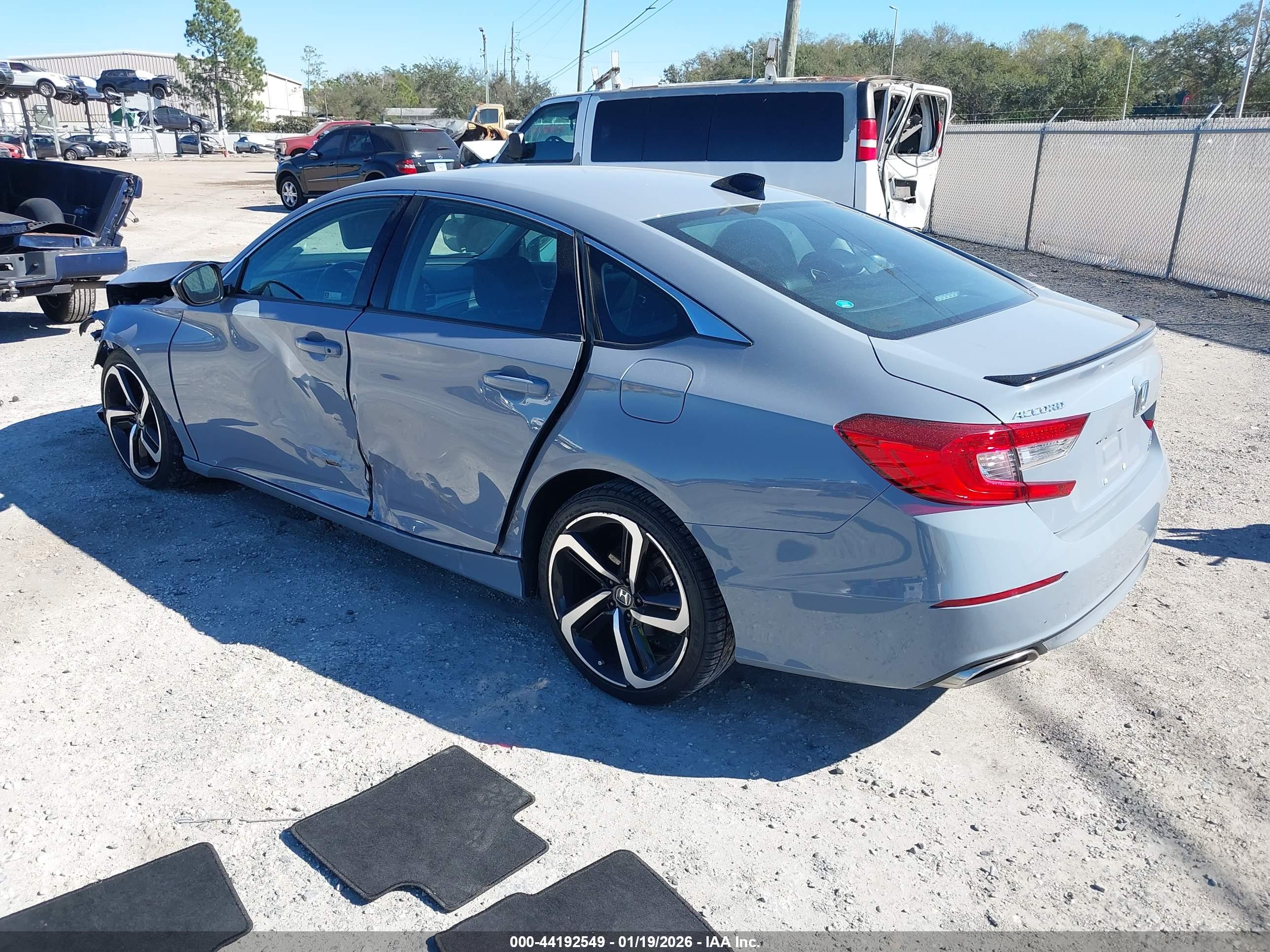 HONDA ACCORD image 3