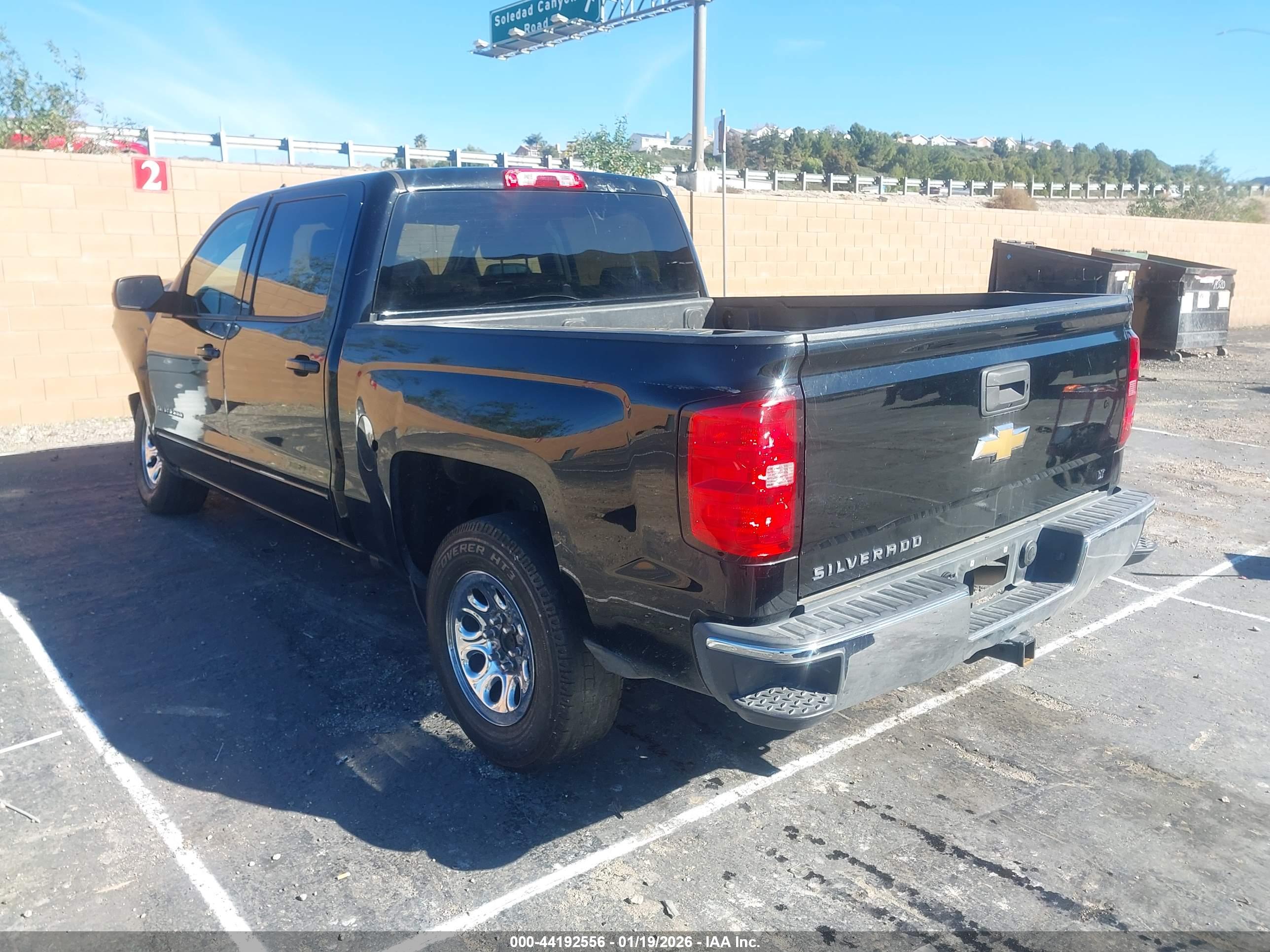 CHEVROLET SILVERADO image 3