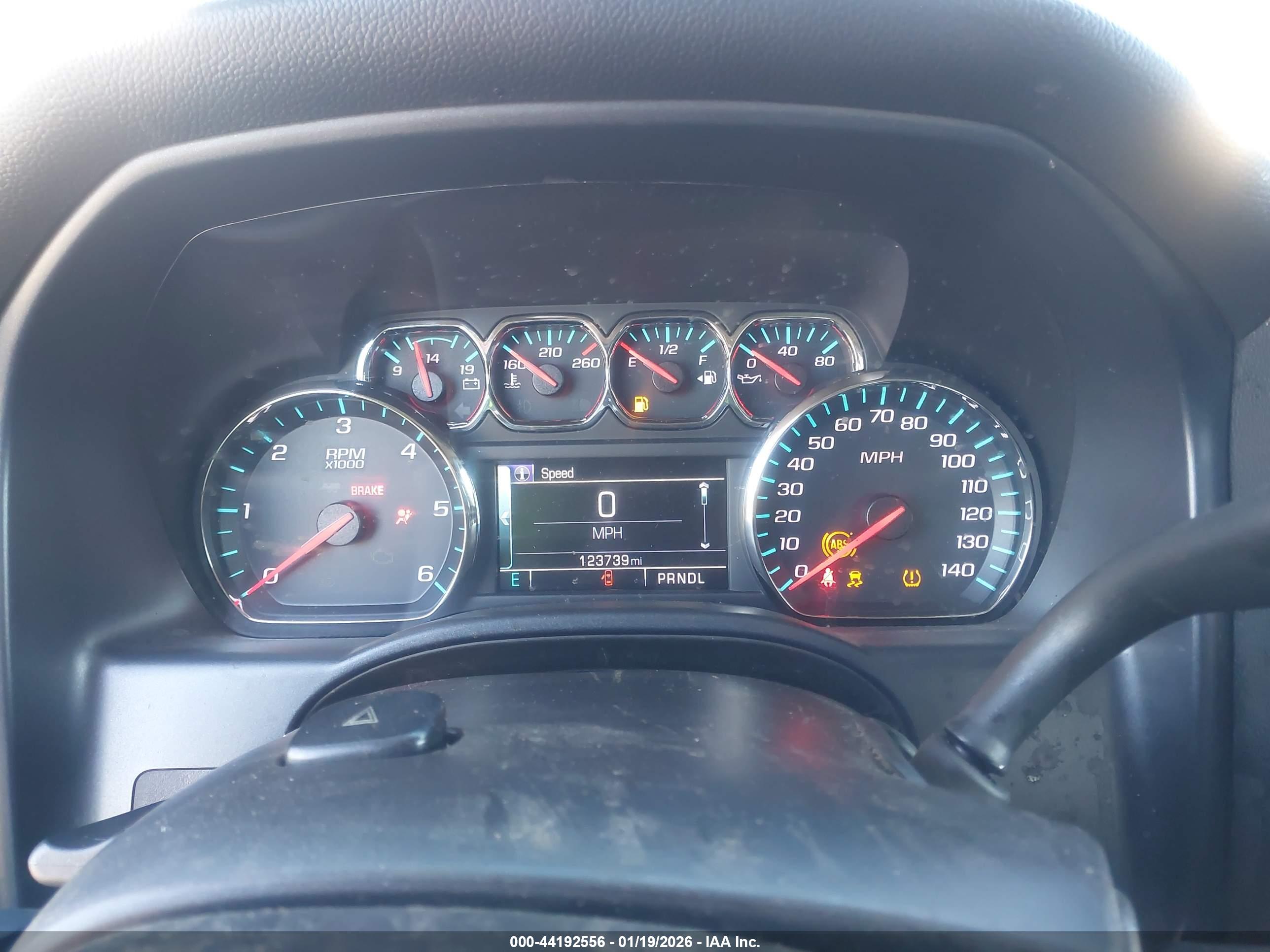 CHEVROLET SILVERADO image 7