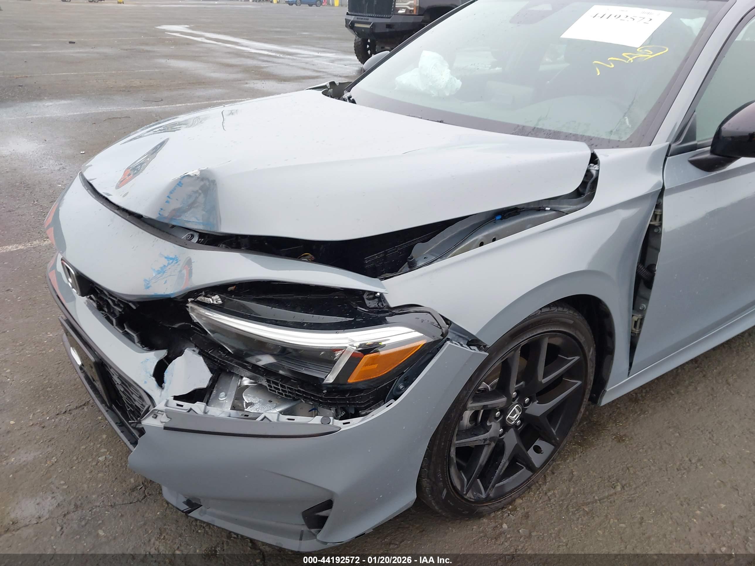HONDA CIVIC image 6