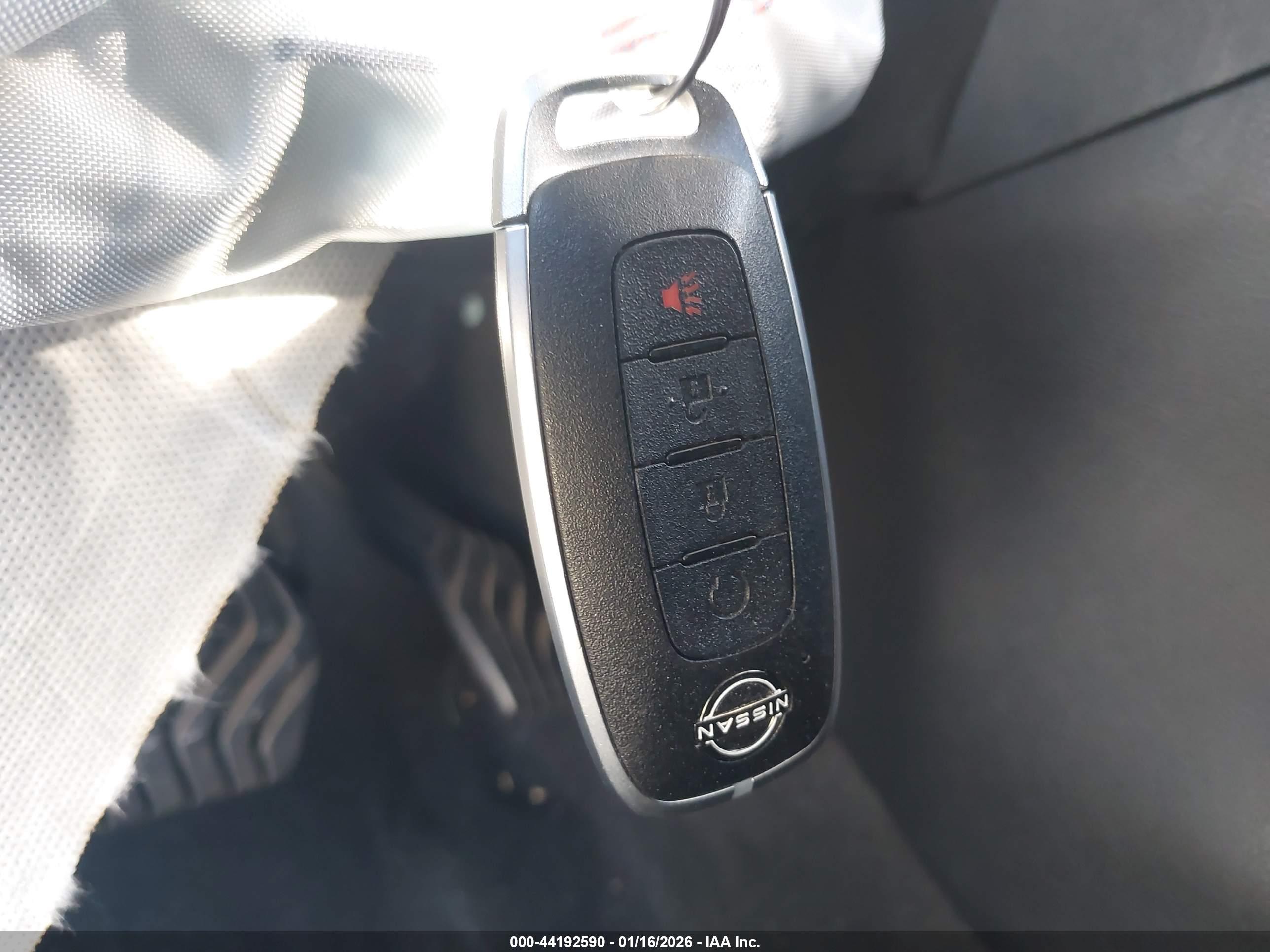 NISSAN KICKS image 11