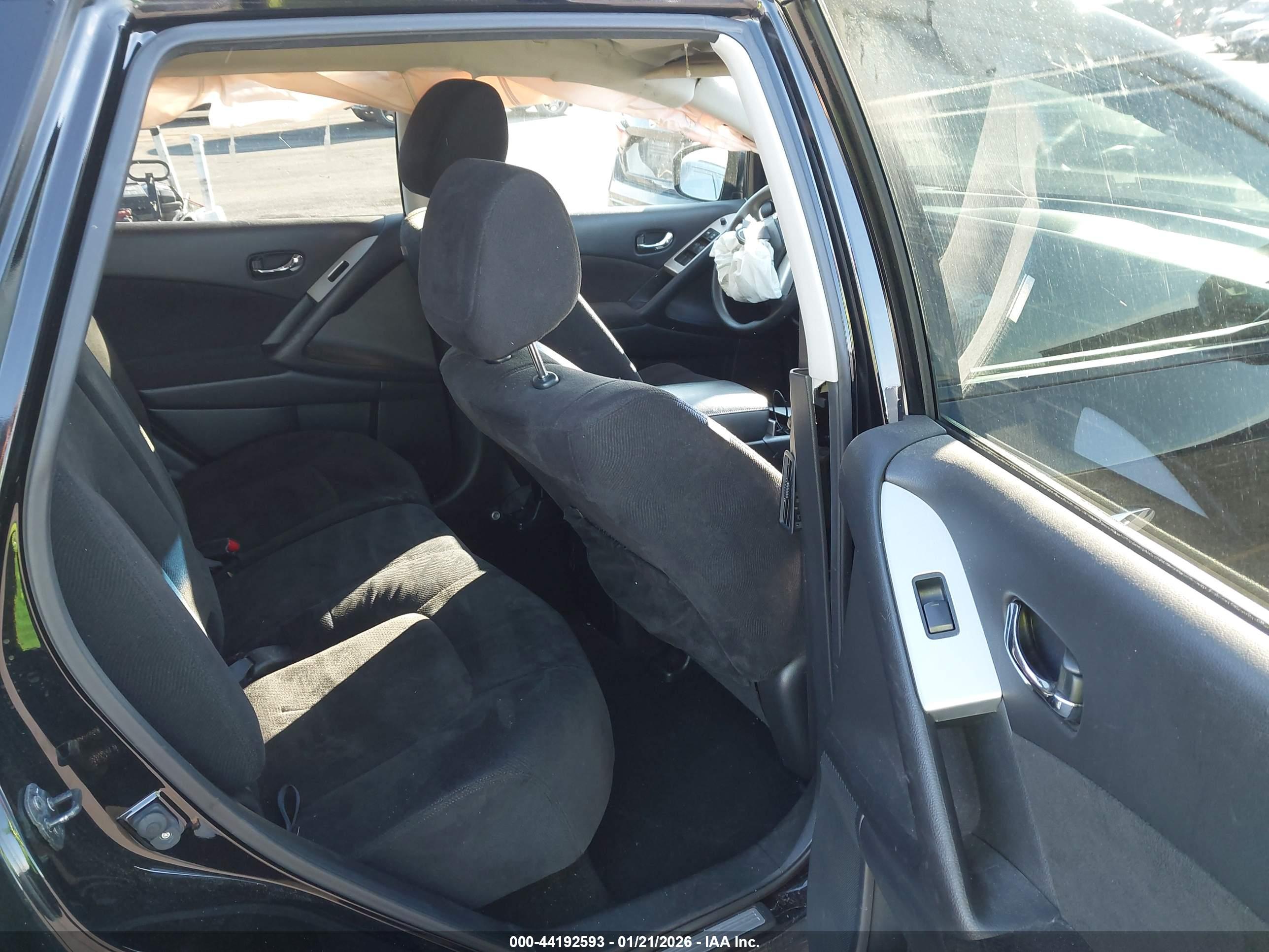 NISSAN MURANO image 8