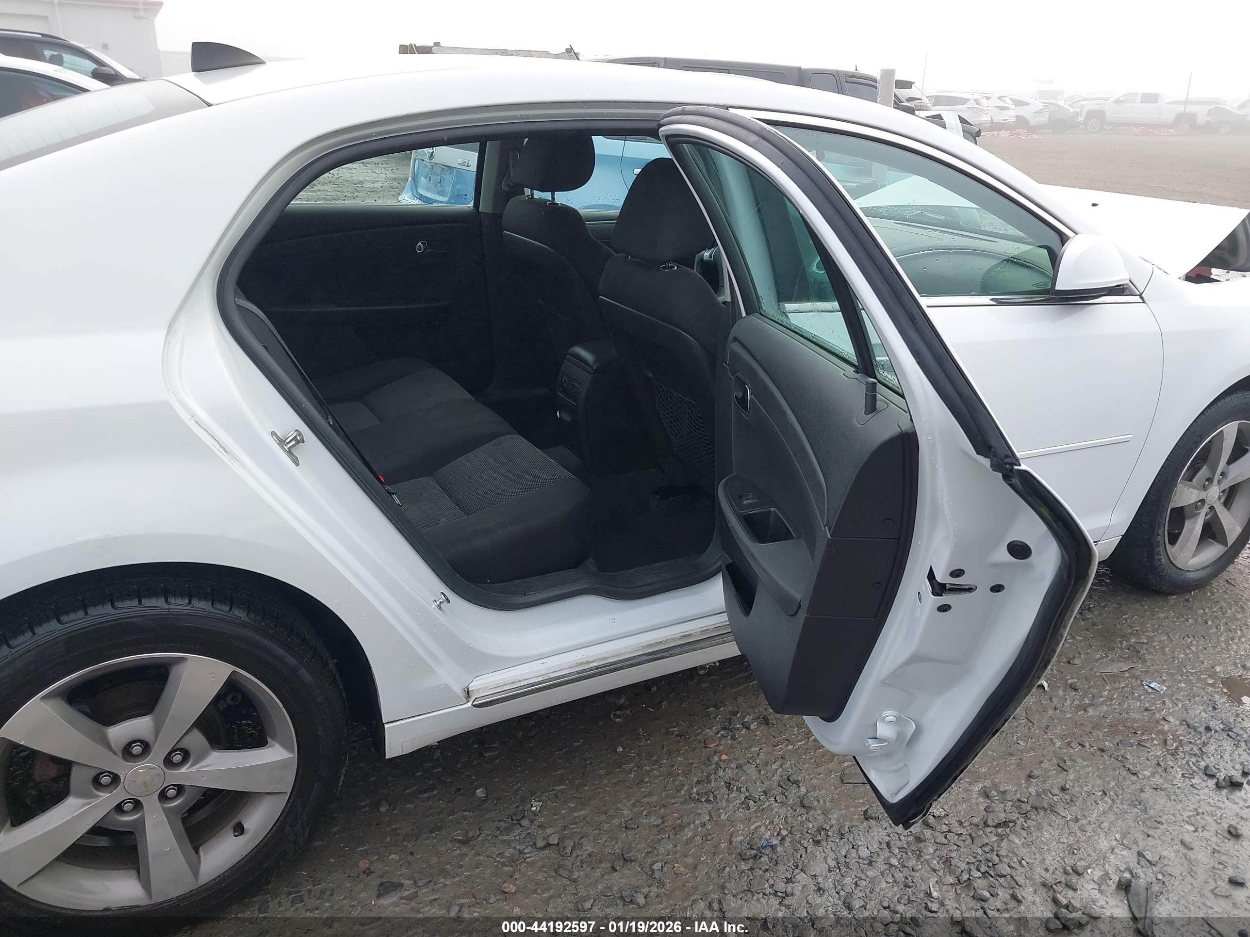 CHEVROLET MALIBU image 8