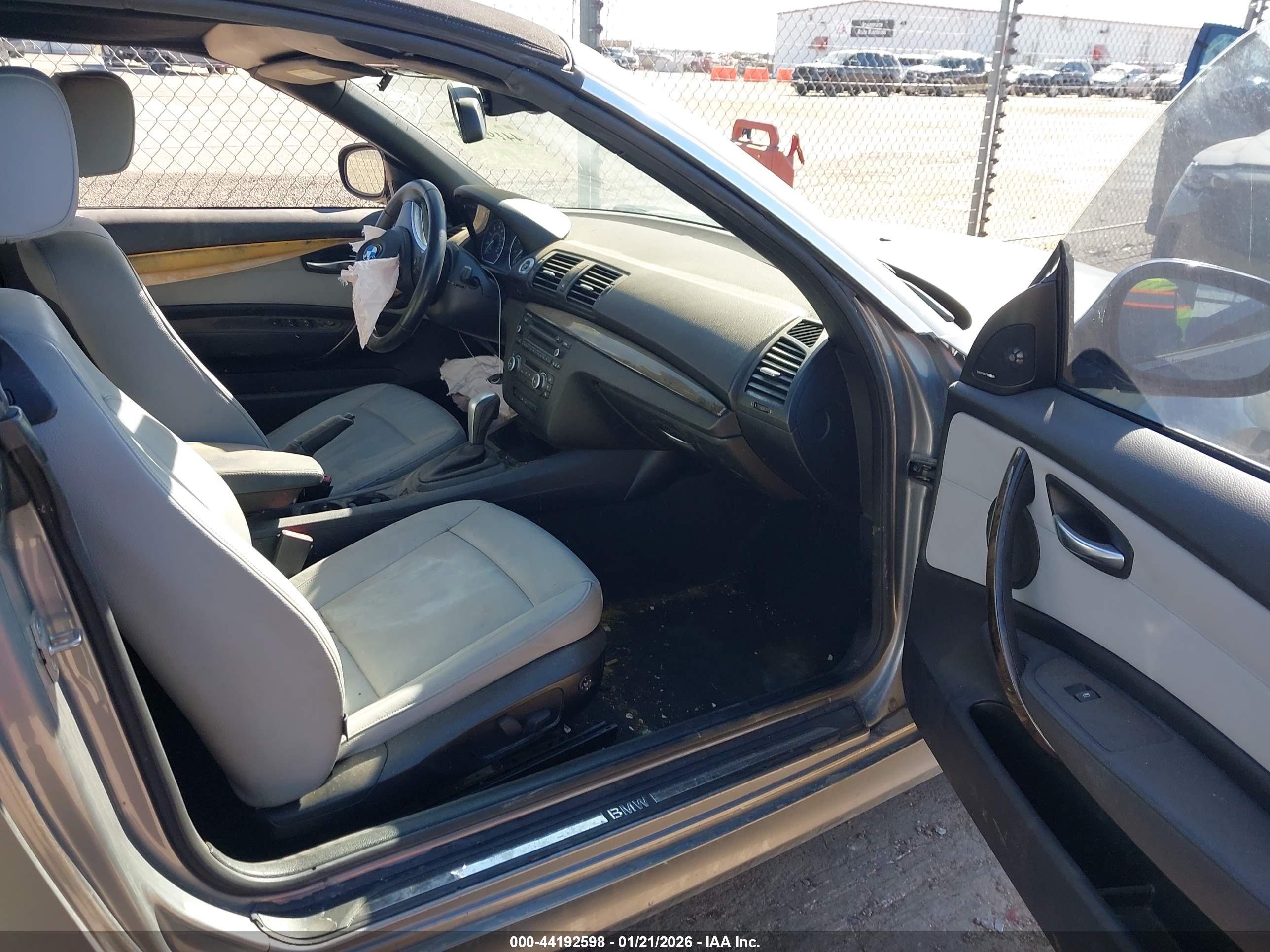 BMW 128I image 5