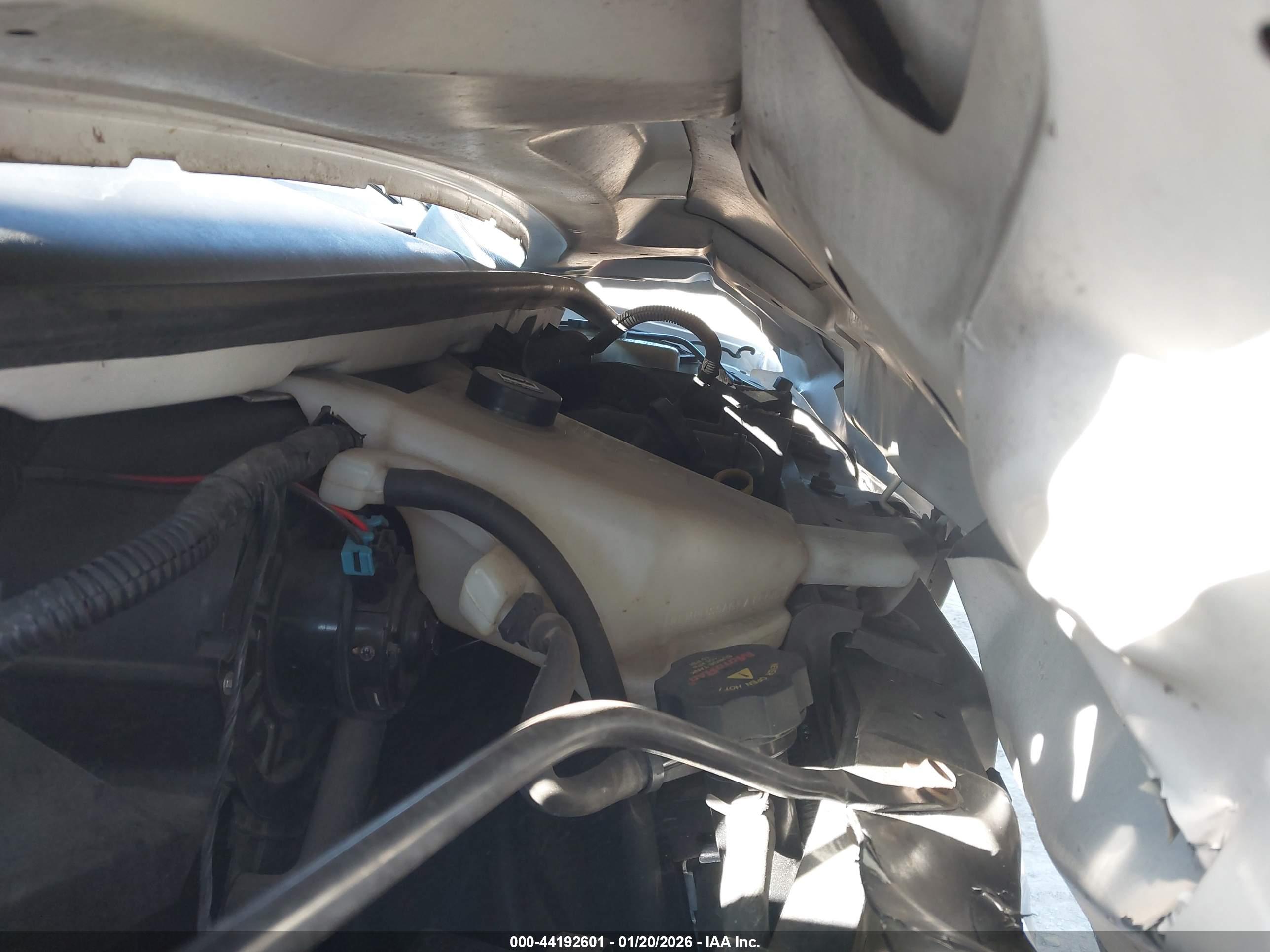 CHEVROLET EXPRESS image 10