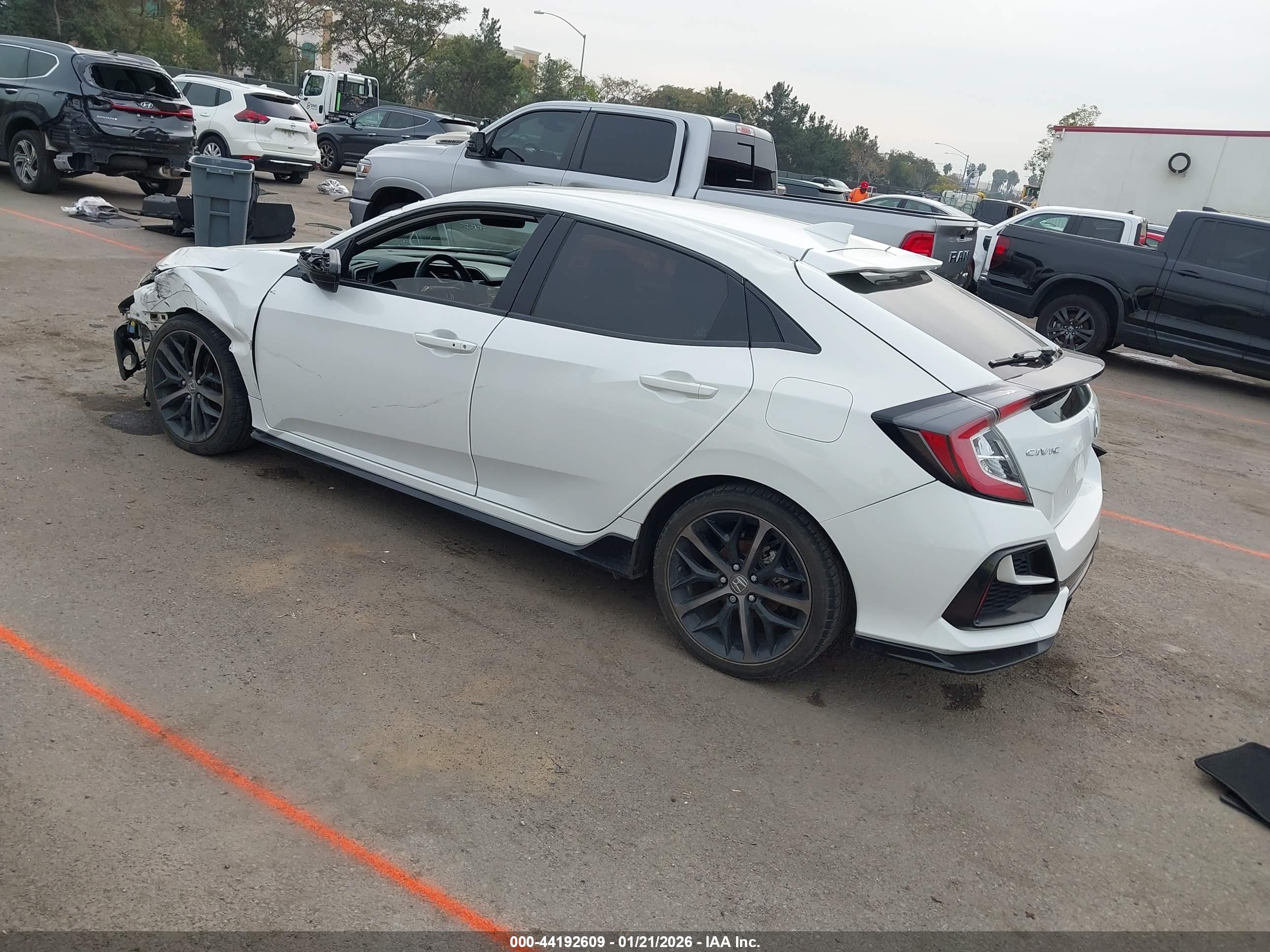 HONDA CIVIC image 3