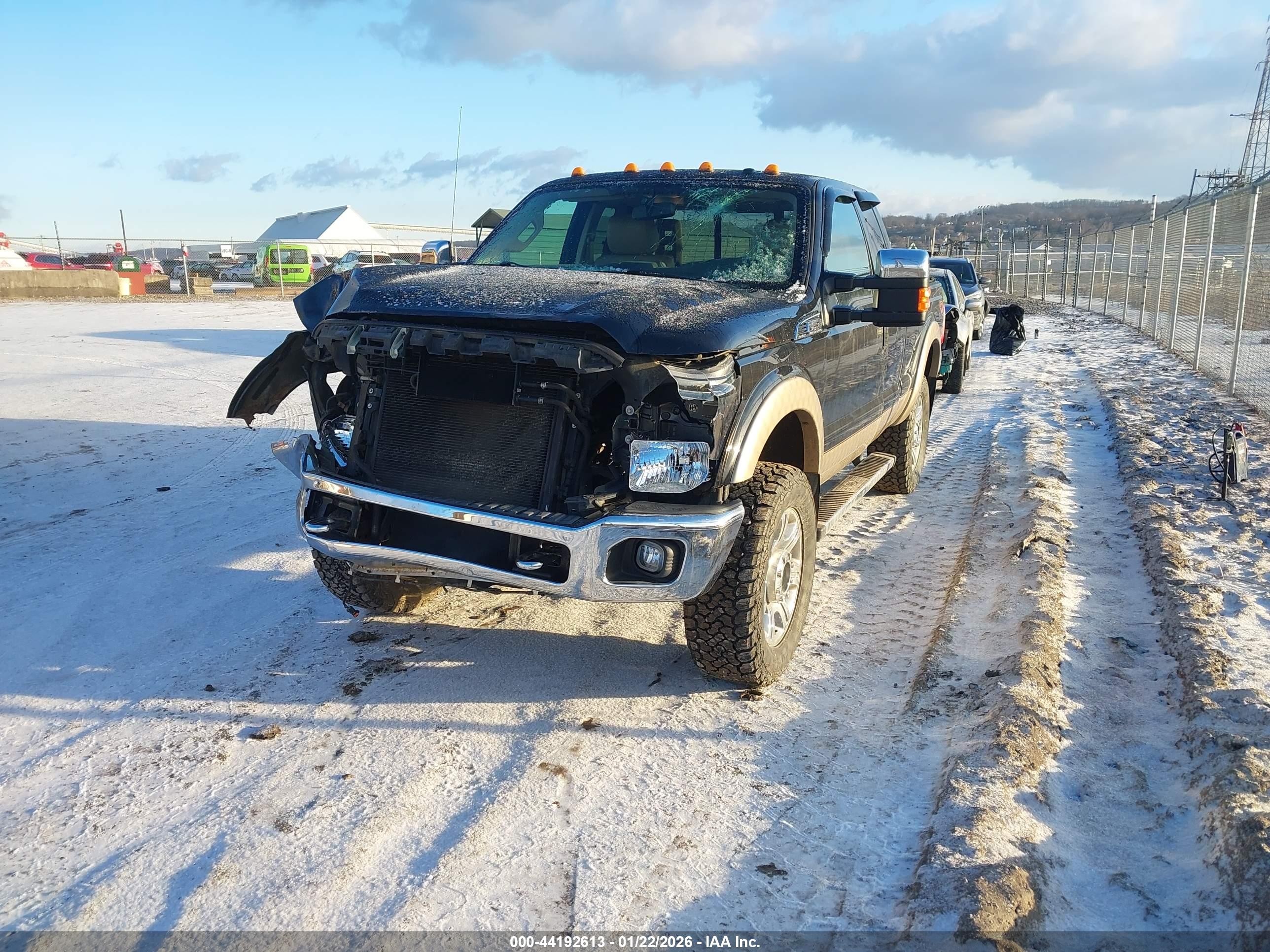 FORD F-250 image 2