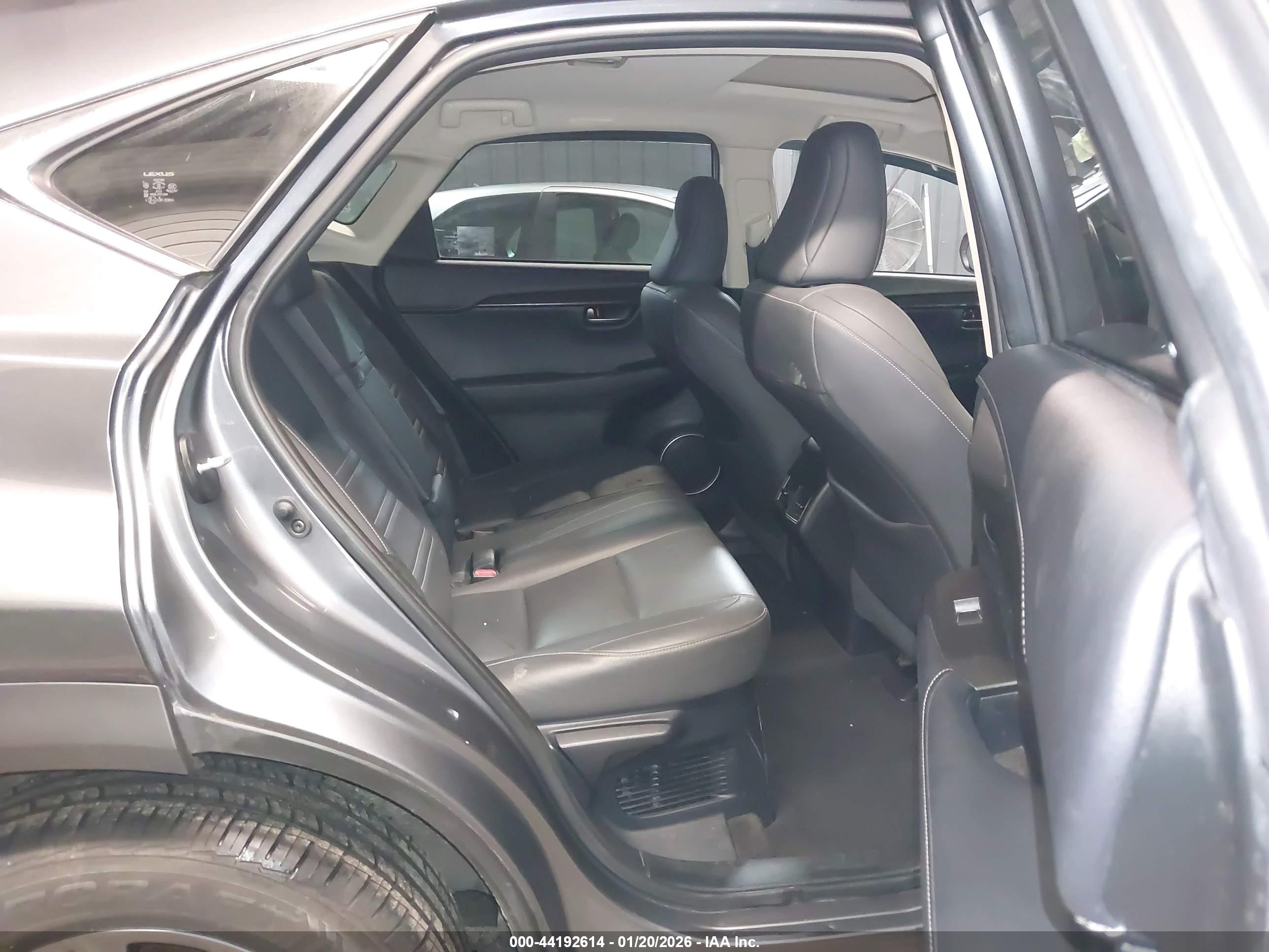 LEXUS NX image 8