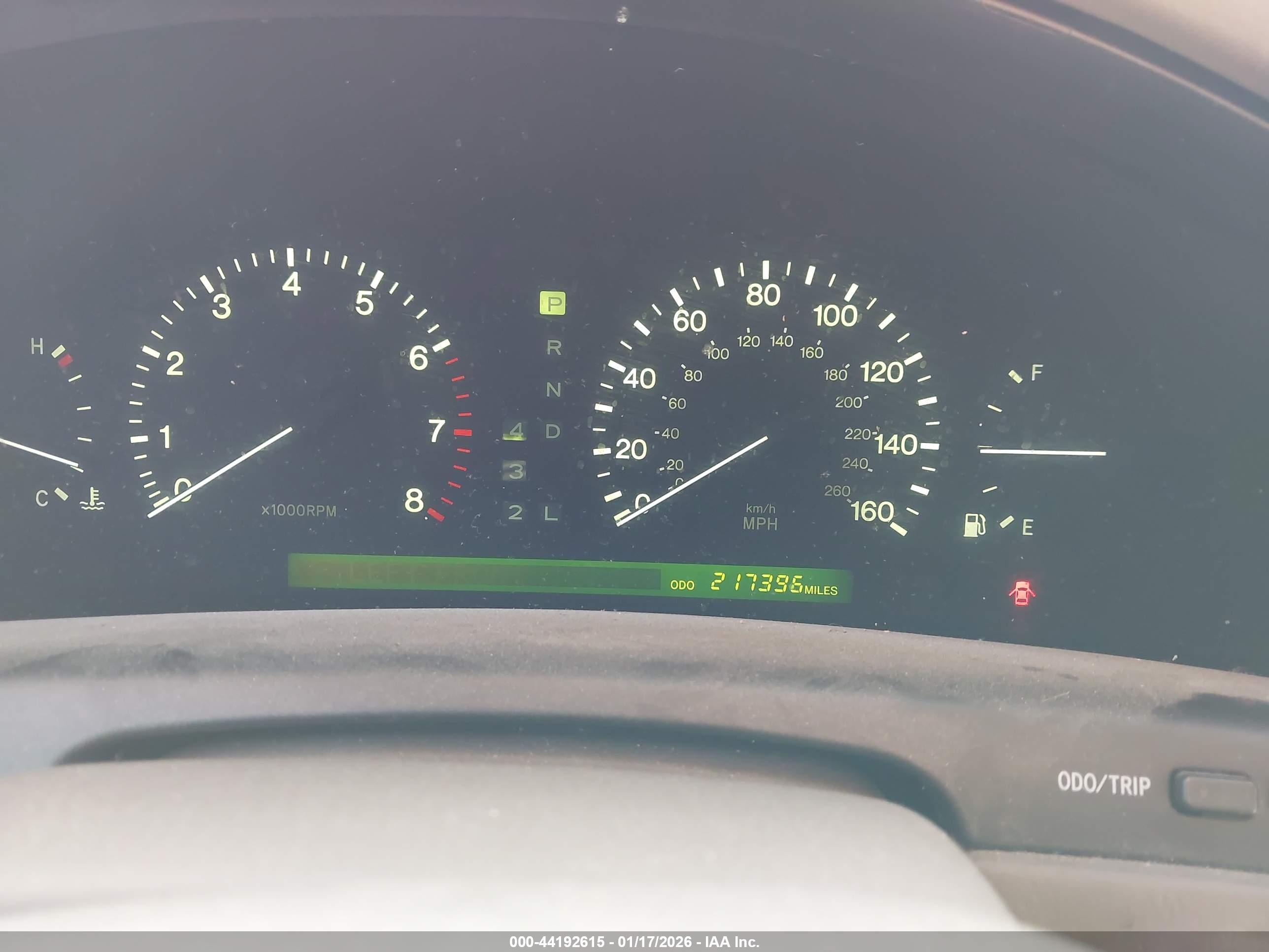 LEXUS LS image 7