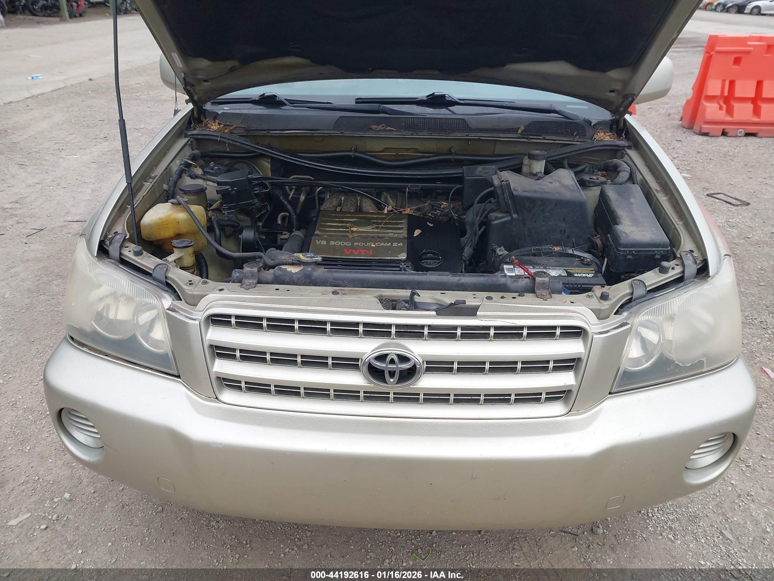TOYOTA HIGHLANDER image 10