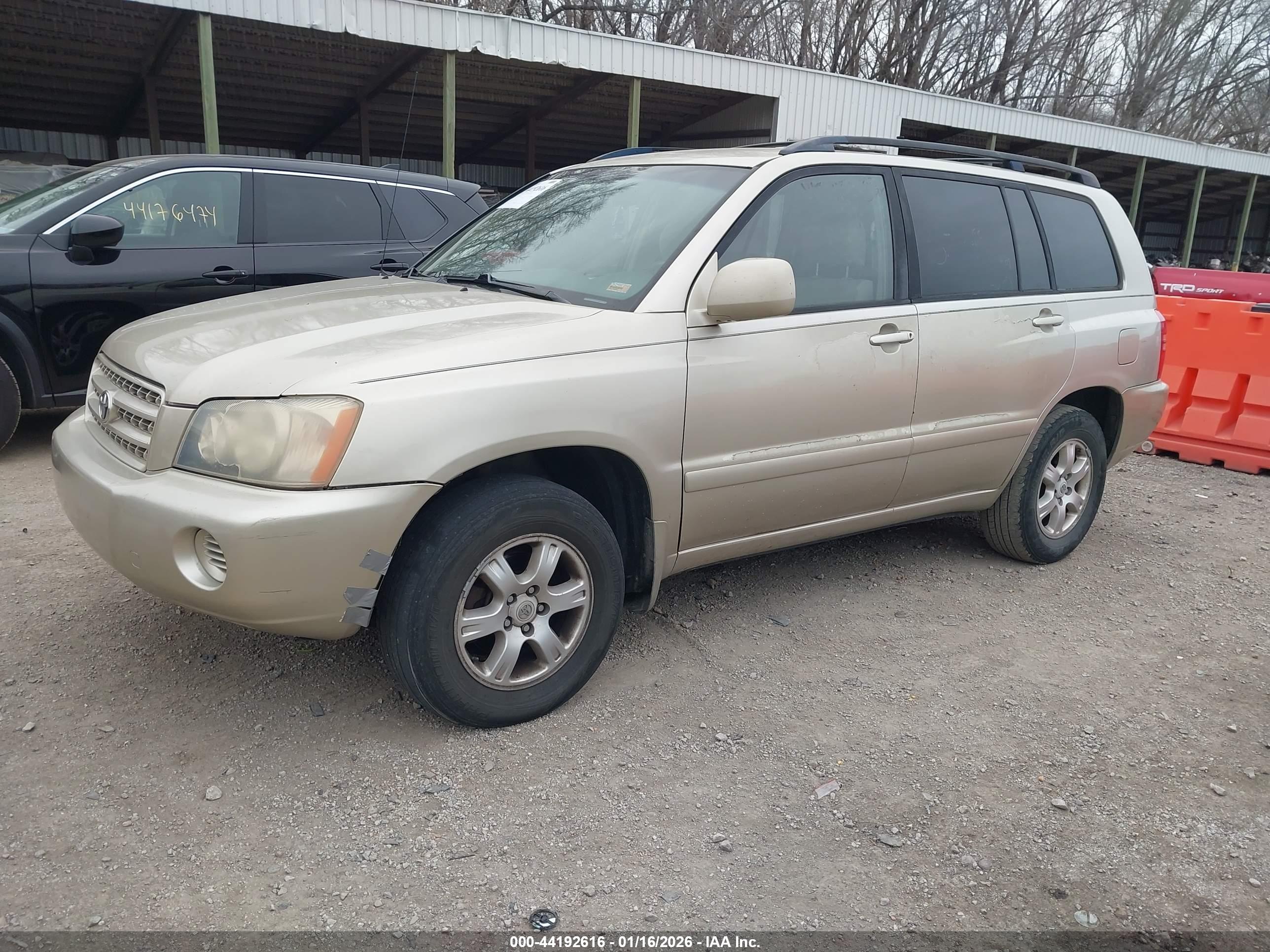 TOYOTA HIGHLANDER image 2