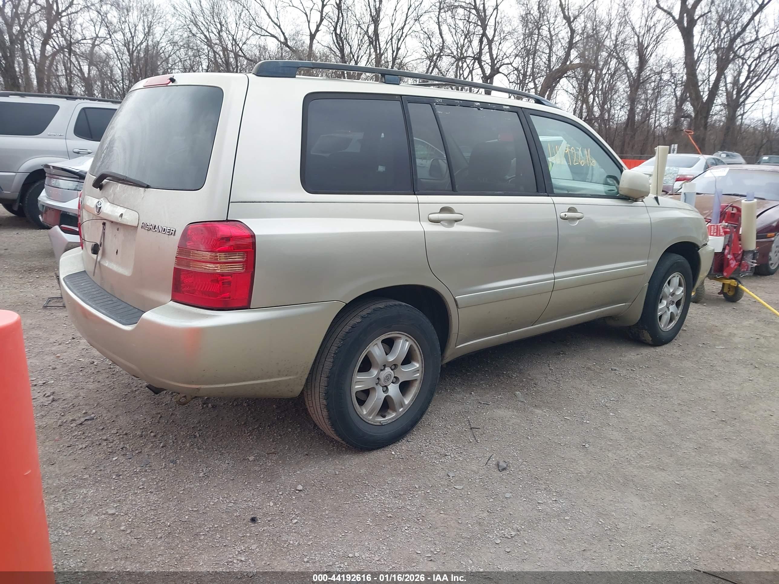 TOYOTA HIGHLANDER image 4