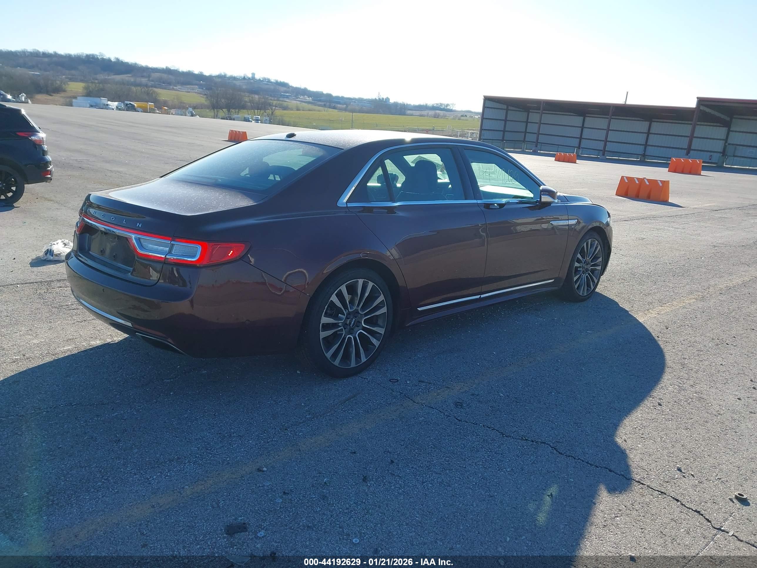 LINCOLN CONTINENTAL image 4