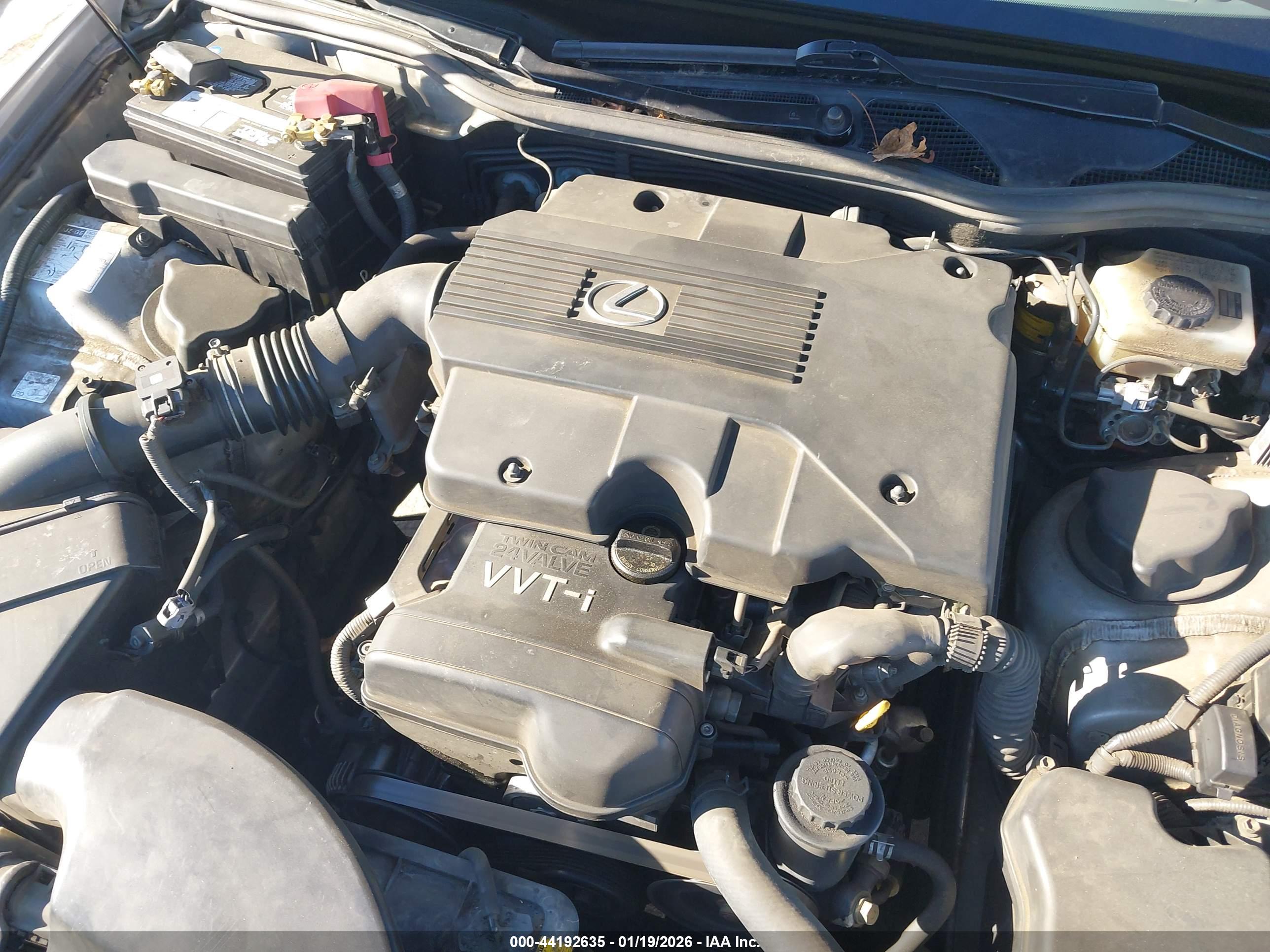 LEXUS GS image 10