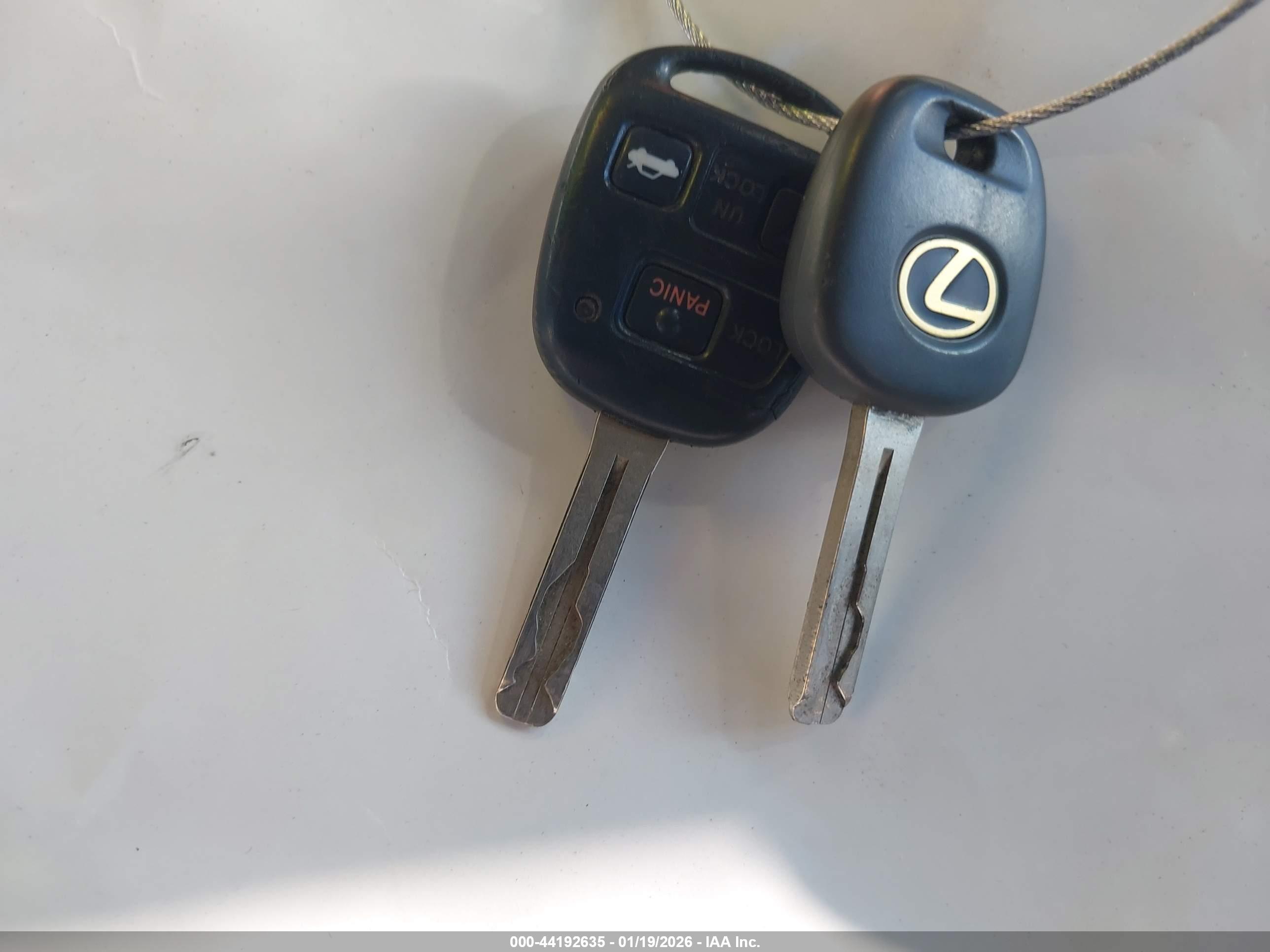 LEXUS GS image 11
