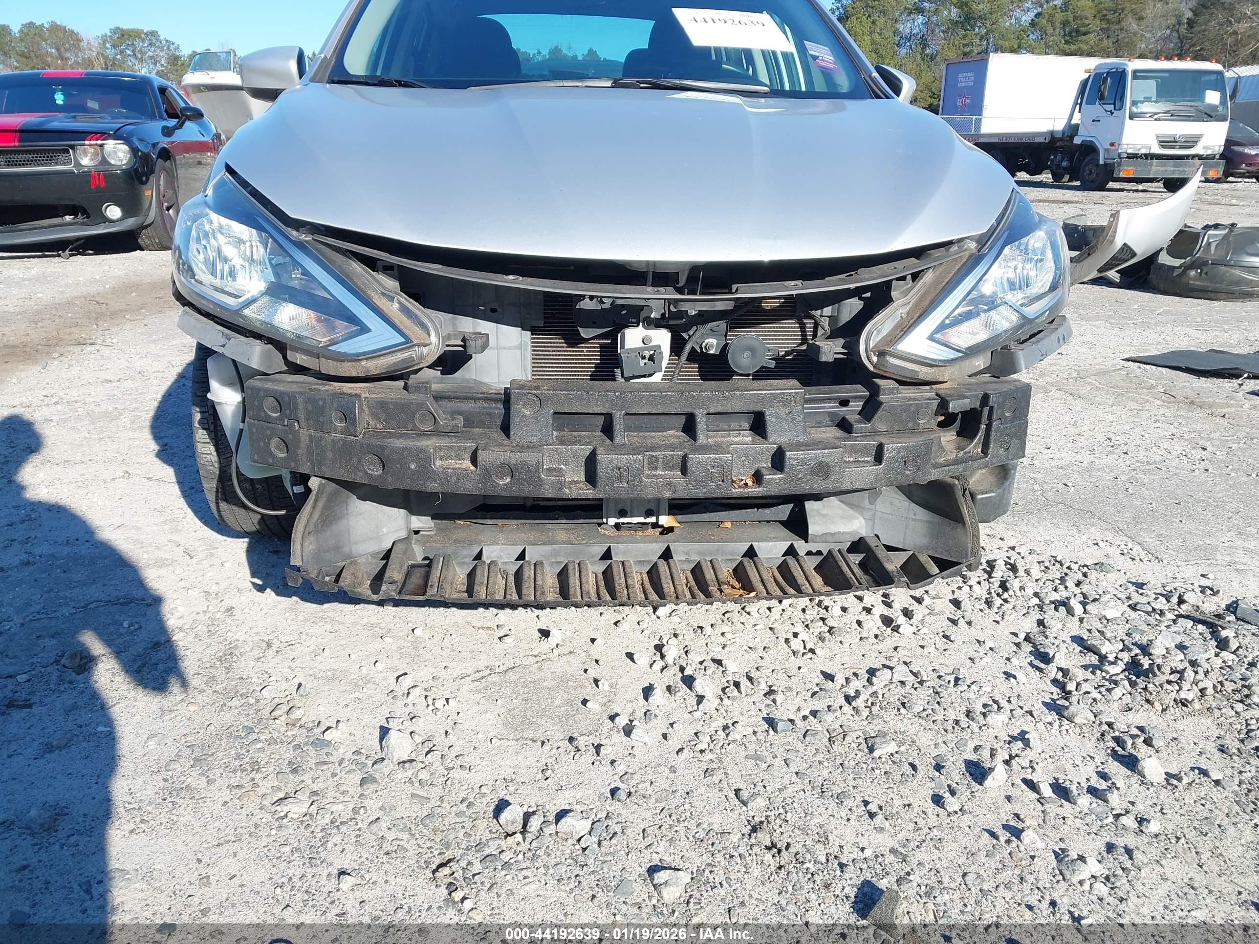 NISSAN SENTRA image 6