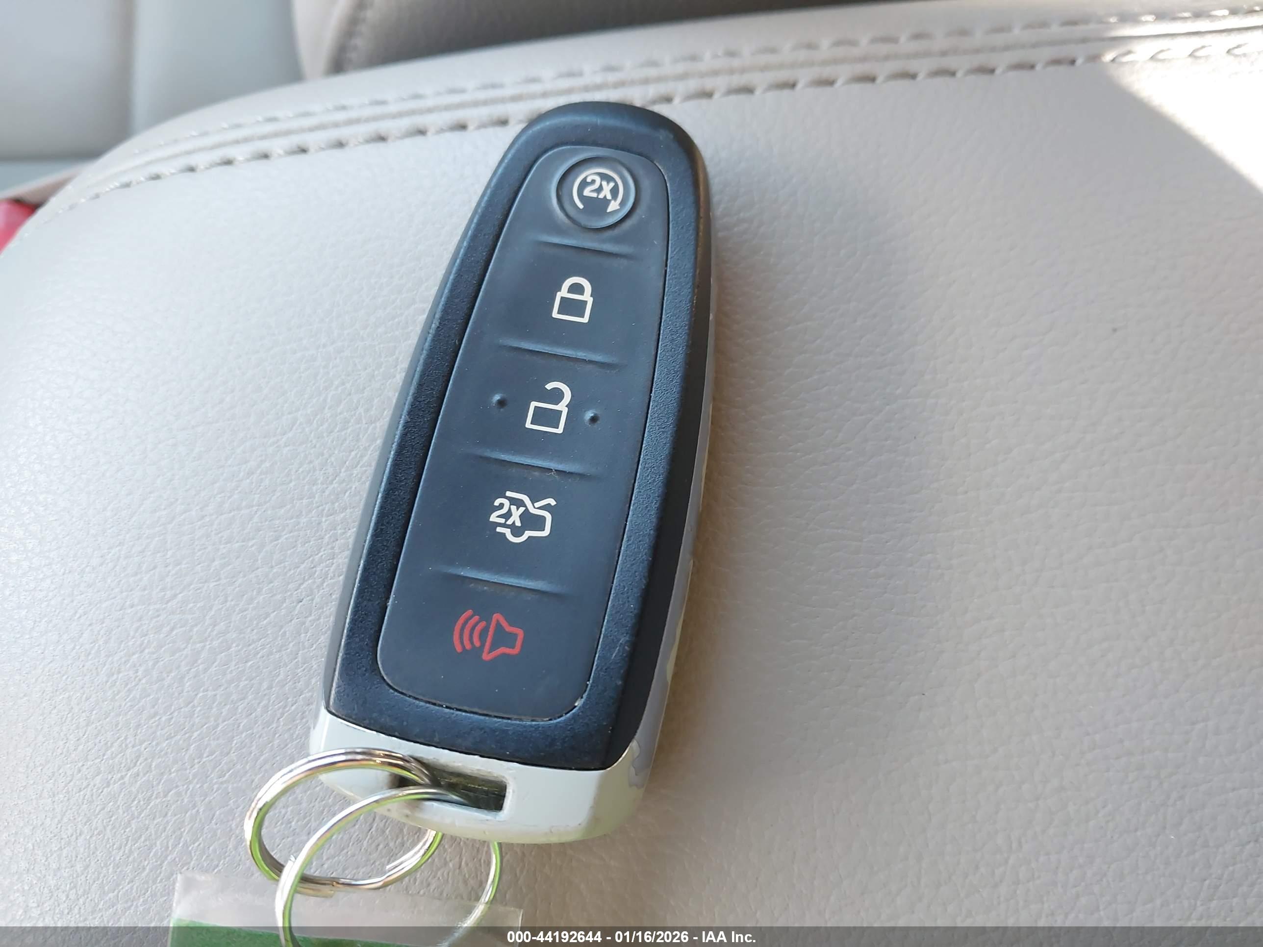 FORD ESCAPE image 11